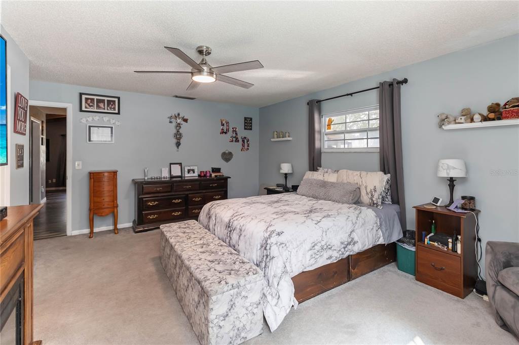 Winter Springs, Florida, 32708, United States, 4 Bedrooms Bedrooms, ,2 BathroomsBathrooms,Residential,For Sale,1968869