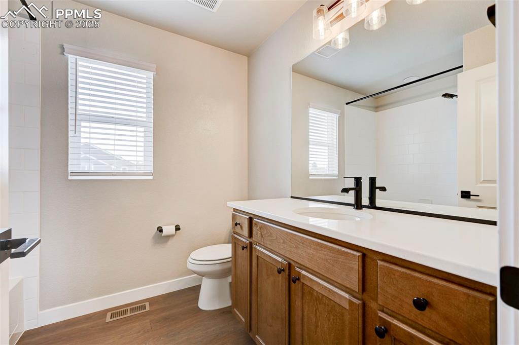 Colorado Springs, Colorado, 80925, United States, 5 Bedrooms Bedrooms, ,3 BathroomsBathrooms,Residential,For Sale,1850122