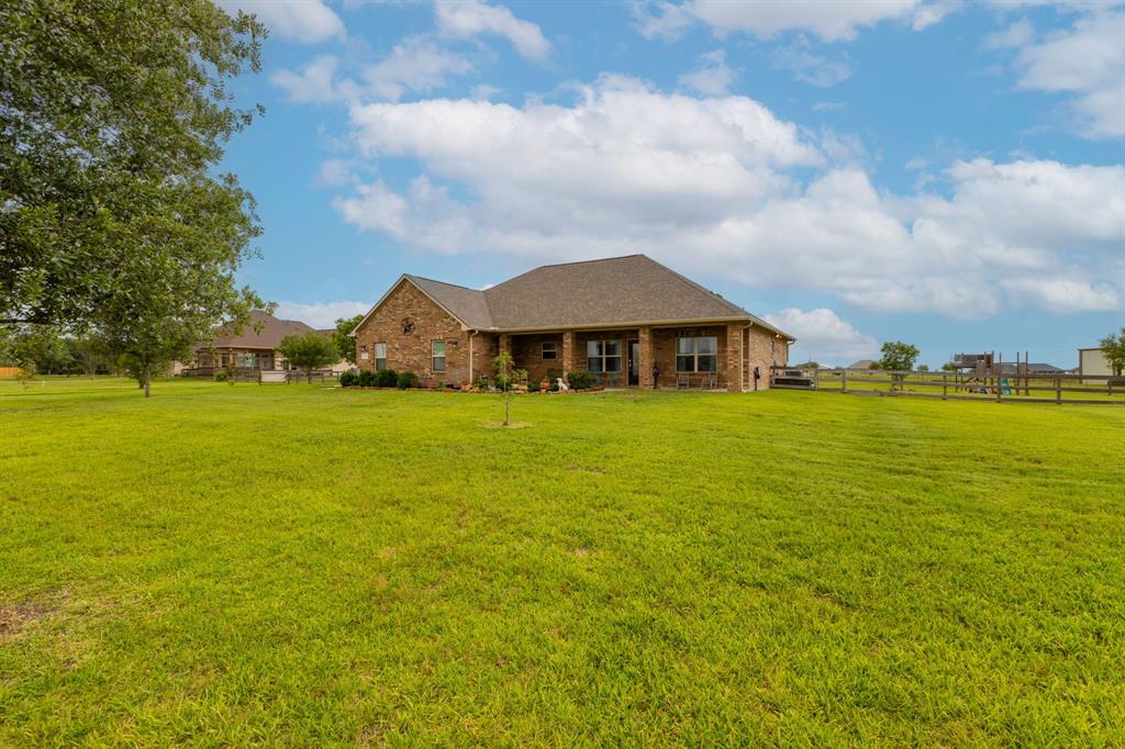 Sealy, Texas, 77474, United States, 3 Bedrooms Bedrooms, ,2 BathroomsBathrooms,Residential,For Sale,1846836