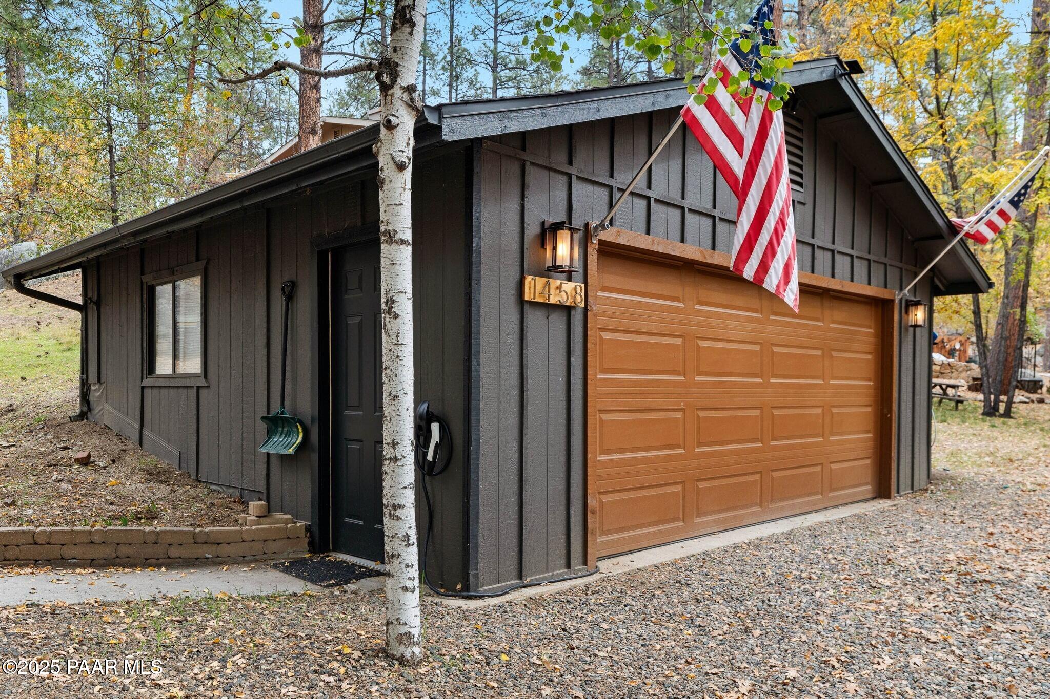 Prescott, Arizona, 86303, United States, 4 Bedrooms Bedrooms, ,3 BathroomsBathrooms,Residential,For Sale,1992968