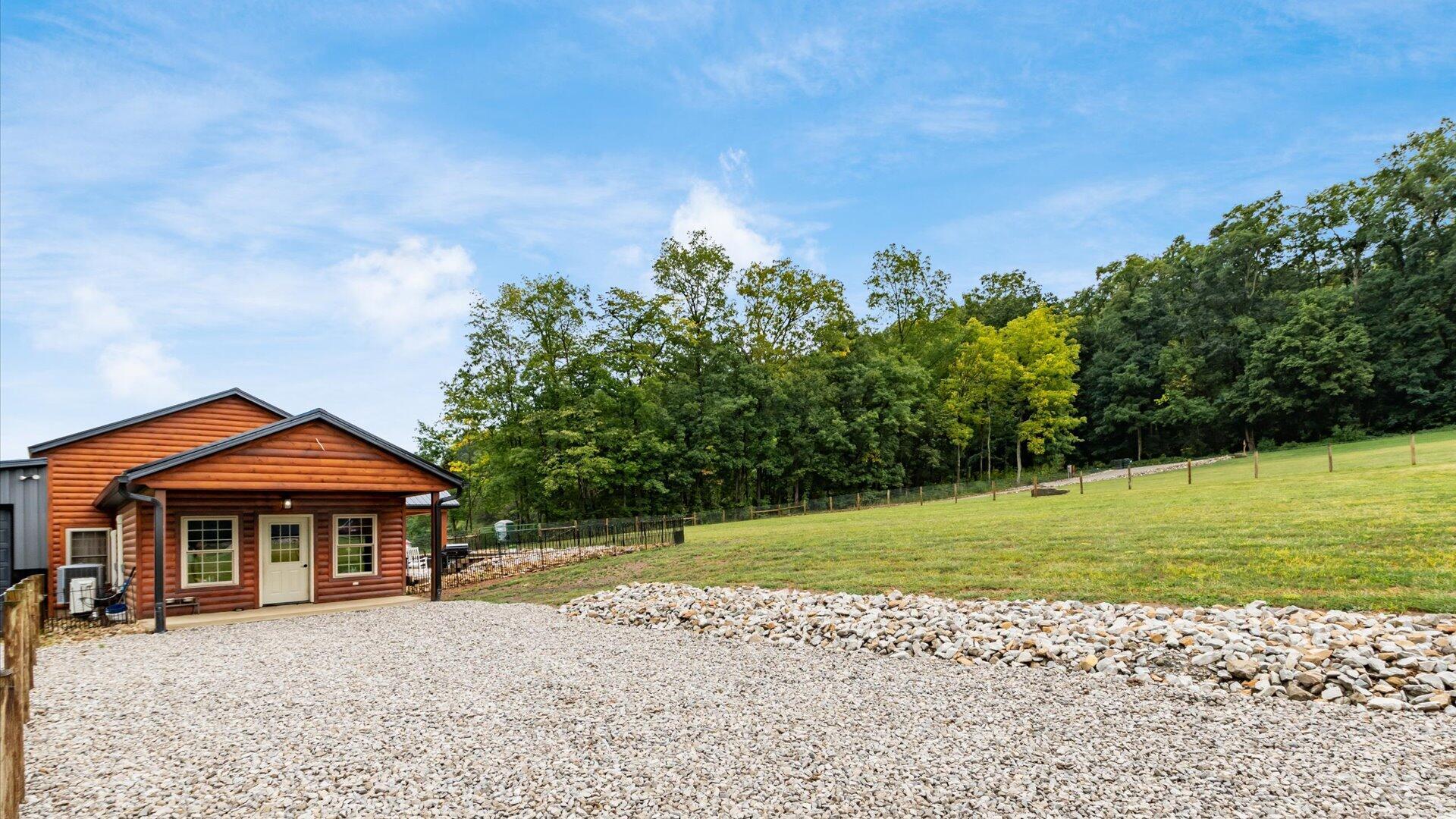 Frazeysburg, Ohio, 43822, United States, 3 Bedrooms Bedrooms, ,2 BathroomsBathrooms,Residential,For Sale,1942173