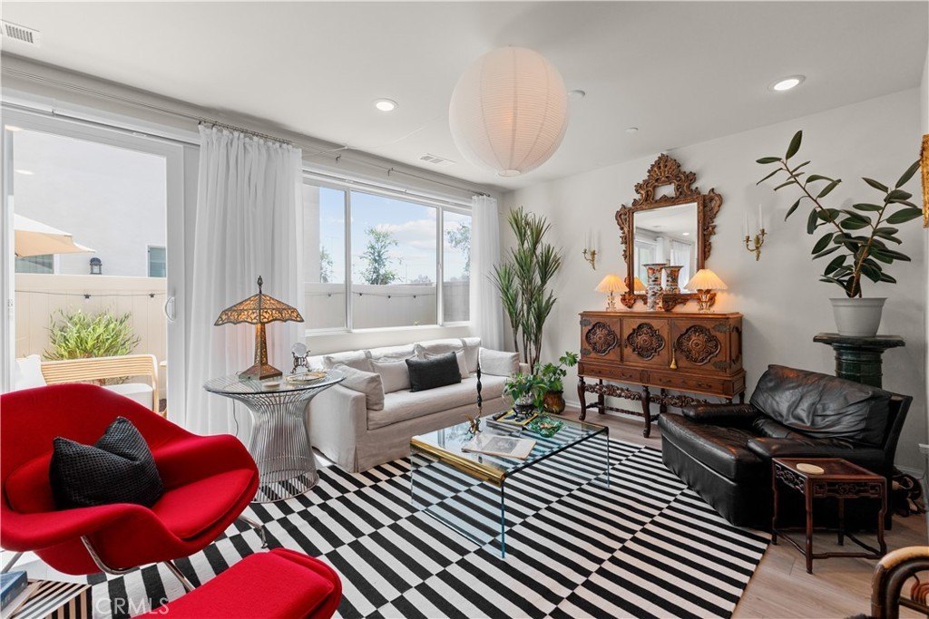 Redlands, California, 92374, United States, 3 Bedrooms Bedrooms, ,3 BathroomsBathrooms,Residential,For Sale,2005861