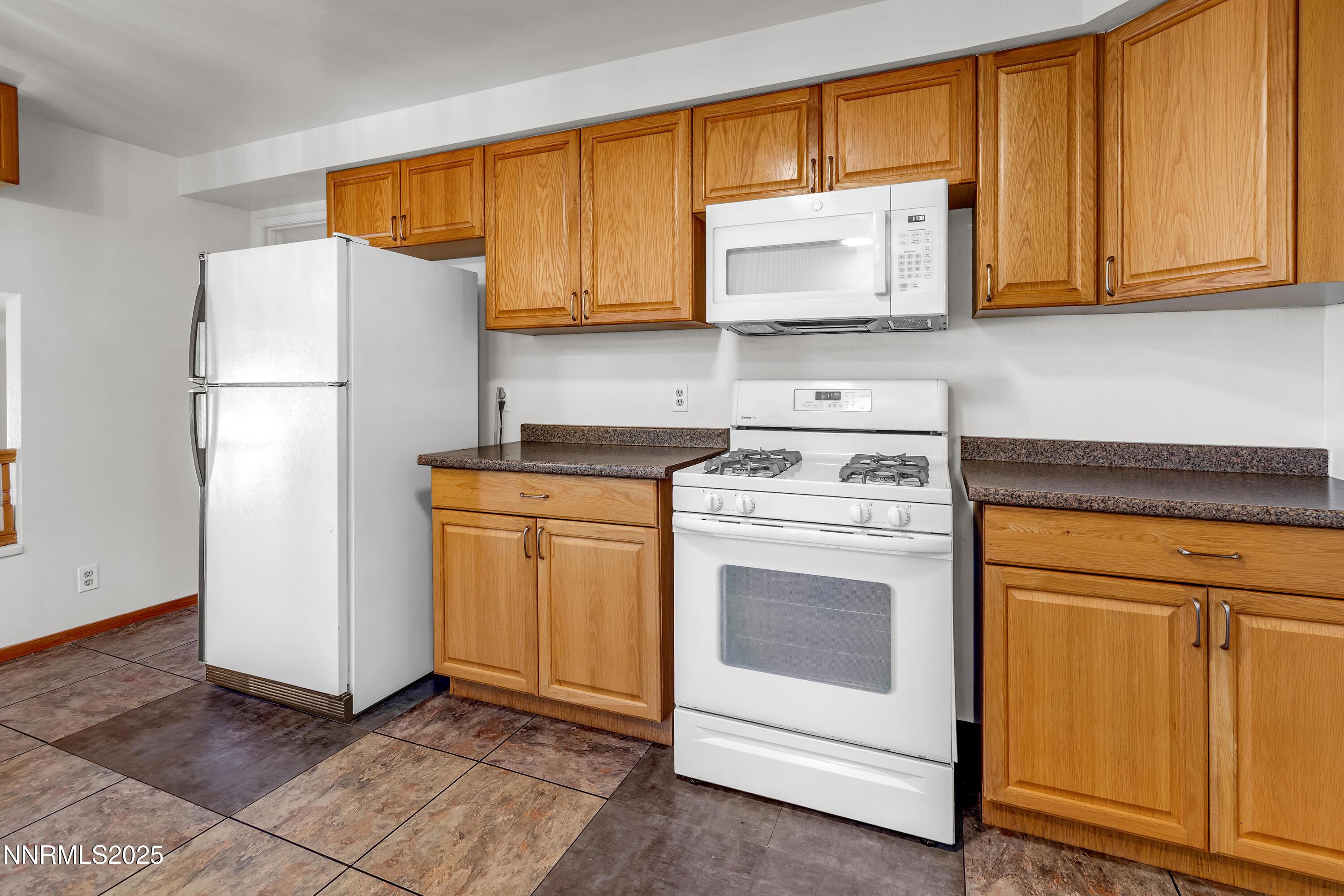 Reno, Nevada, 89502, United States, 4 Bedrooms Bedrooms, ,3 BathroomsBathrooms,Residential,For Sale,1959028