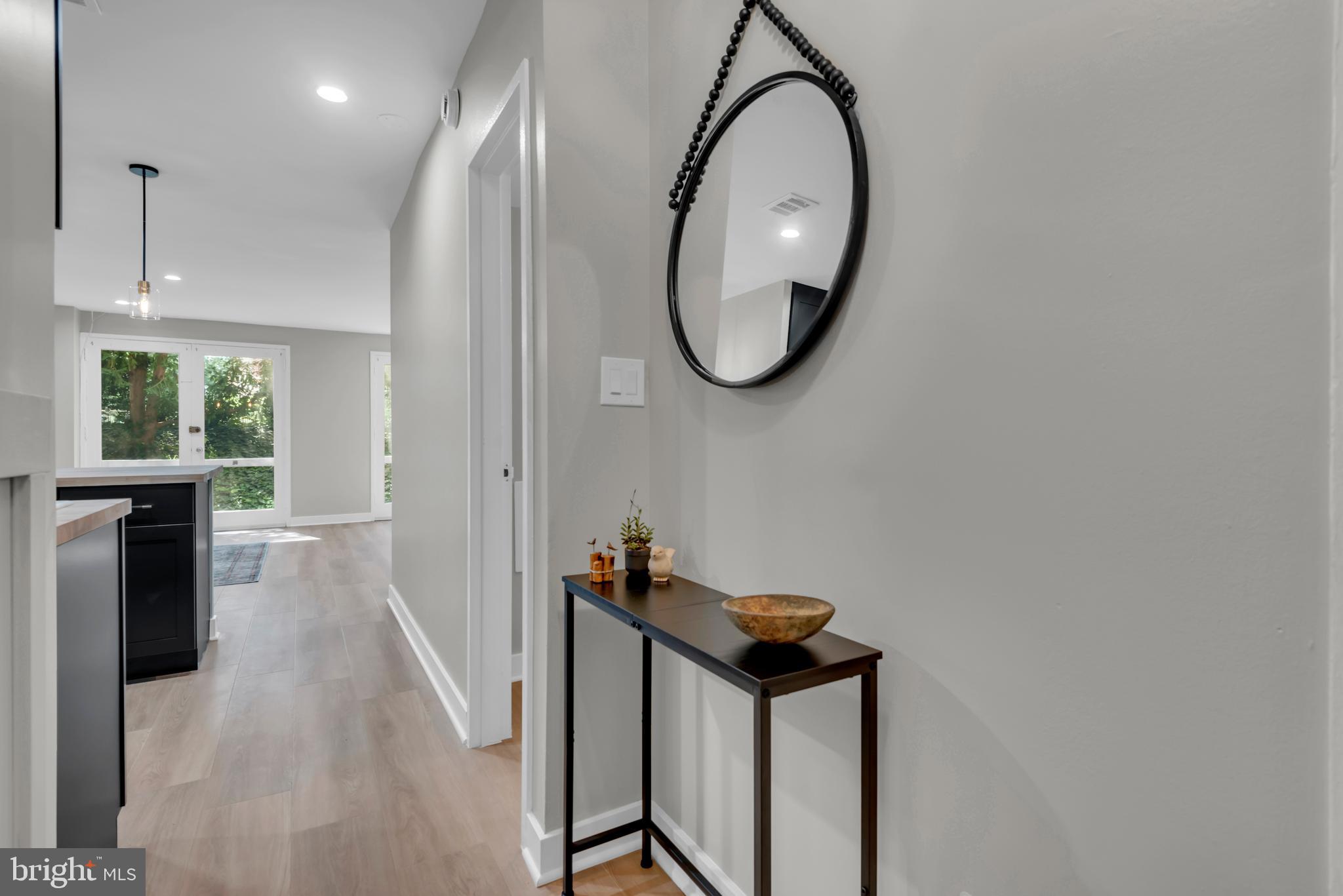 Washington, District of Columbia, 20024, United States, 3 Bedrooms Bedrooms, ,3 BathroomsBathrooms,Residential,For Sale,1943567