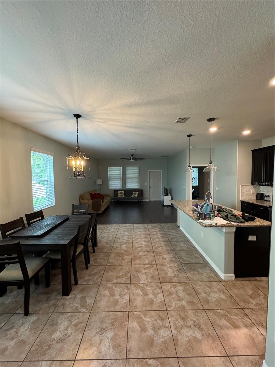 New Port Richey, Florida, 34655, United States, 5 Bedrooms Bedrooms, ,4 BathroomsBathrooms,Residential,For Sale,1979435