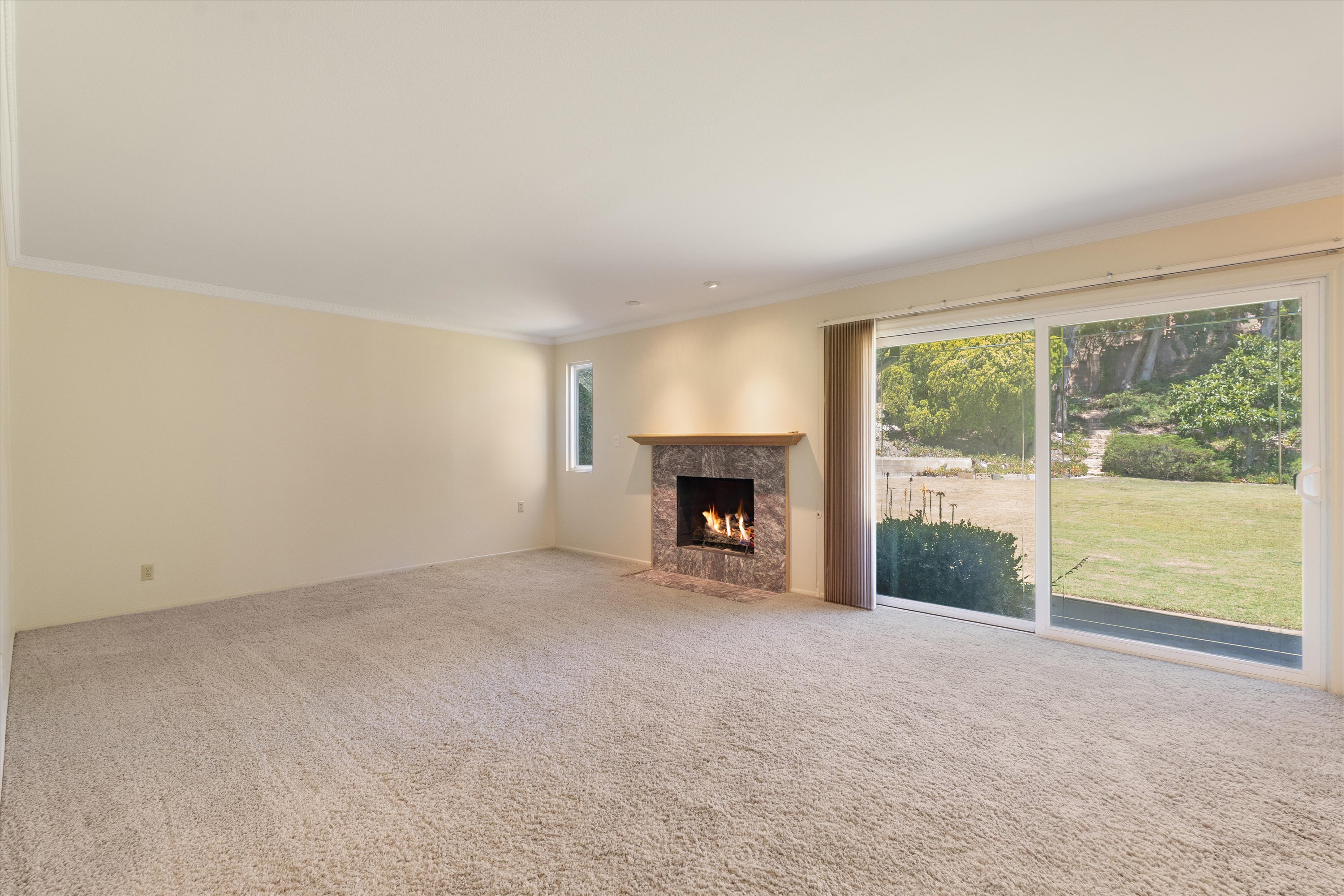 Thousand Oaks, California, 91360, United States, 5 Bedrooms Bedrooms, ,3 BathroomsBathrooms,Residential,For Sale,1895028
