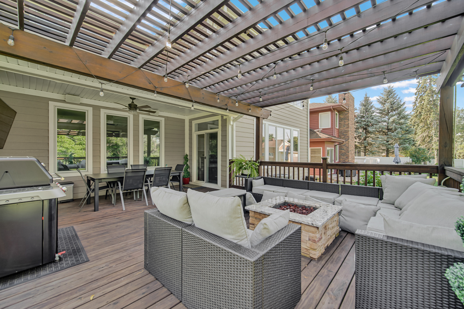 Downers Grove, Illinois, 60516, United States, 4 Bedrooms Bedrooms, ,5 BathroomsBathrooms,Residential,For Sale,1905764