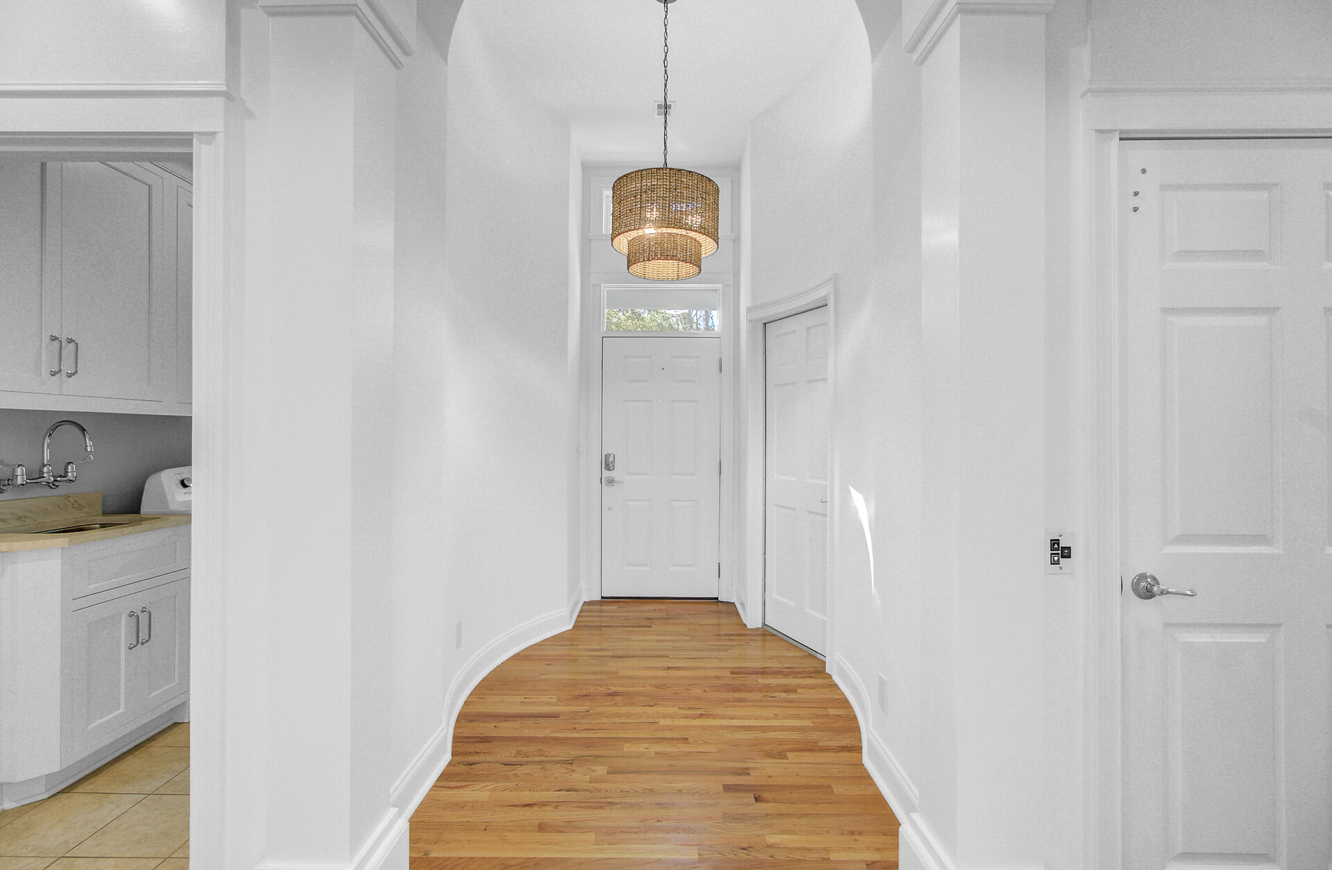 Mount Pleasant, South Carolina, 29464, United States, 3 Bedrooms Bedrooms, ,3 BathroomsBathrooms,Residential,For Sale,1992049