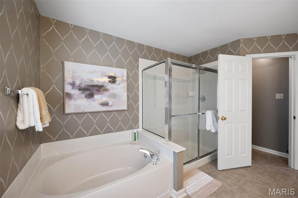 Wildwood, Missouri, 63021, United States, 4 Bedrooms Bedrooms, ,4 BathroomsBathrooms,Residential,For Sale,1947047