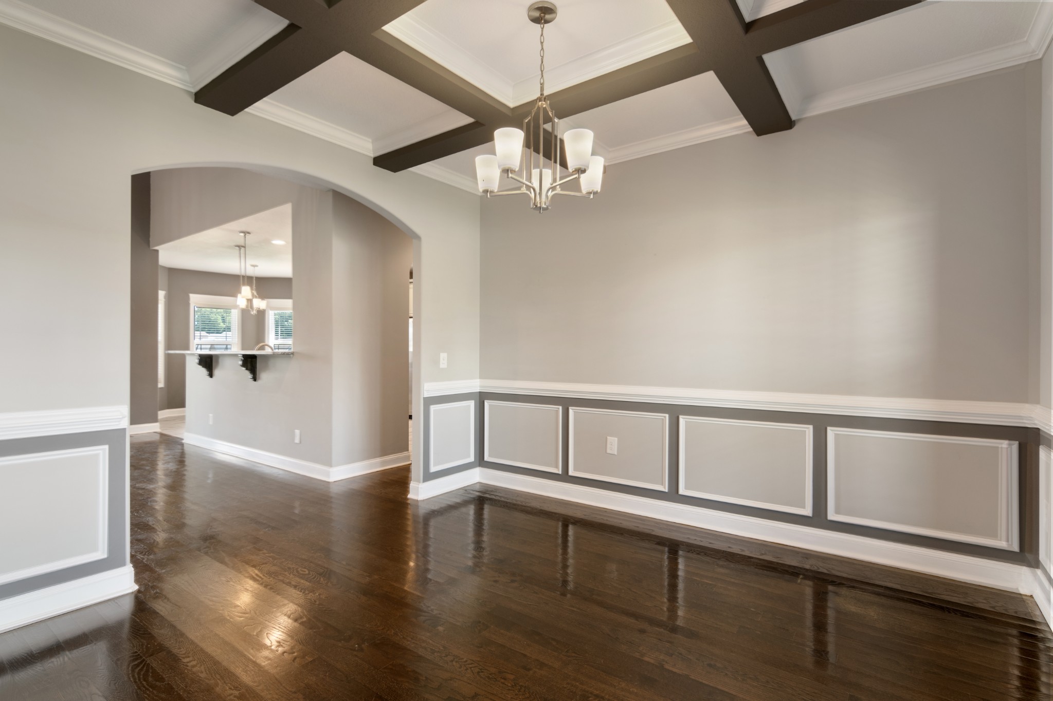 Clarksville, Tennessee, 37043, United States, 5 Bedrooms Bedrooms, ,4 BathroomsBathrooms,Residential,For Sale,1975936