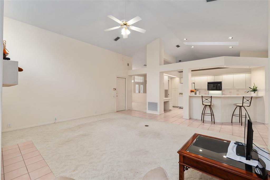 Gainesville, Florida, 32606, United States, 4 Bedrooms Bedrooms, ,3 BathroomsBathrooms,Residential,For Sale,1989601