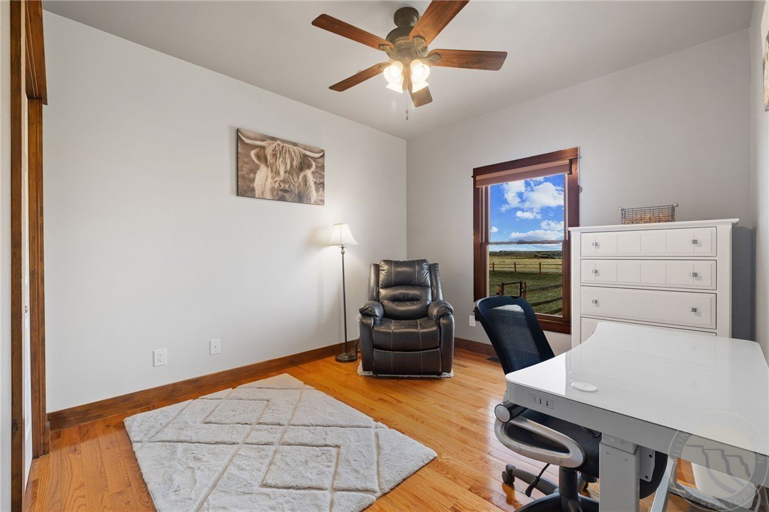 Molt/Rapelje, Montana, 59106, United States, 4 Bedrooms Bedrooms, ,3 BathroomsBathrooms,Residential,For Sale,1789052
