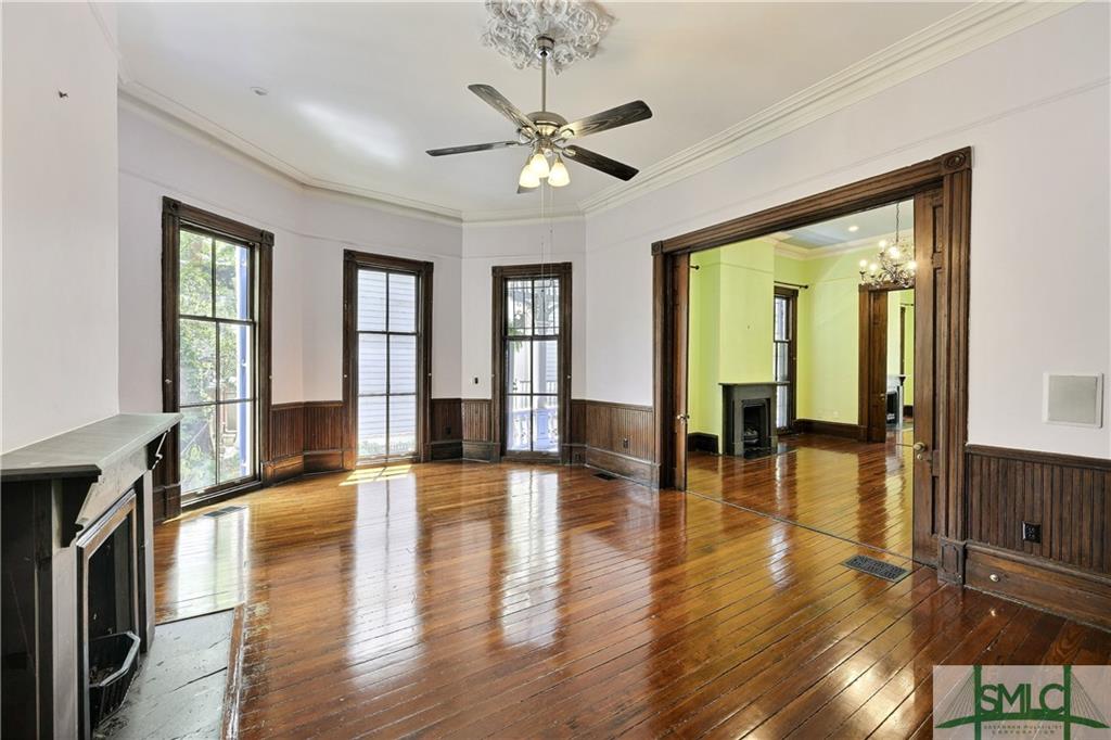 Savannah, Georgia, 31401, United States, 4 Bedrooms Bedrooms, ,5 BathroomsBathrooms,Residential,For Sale,1979096