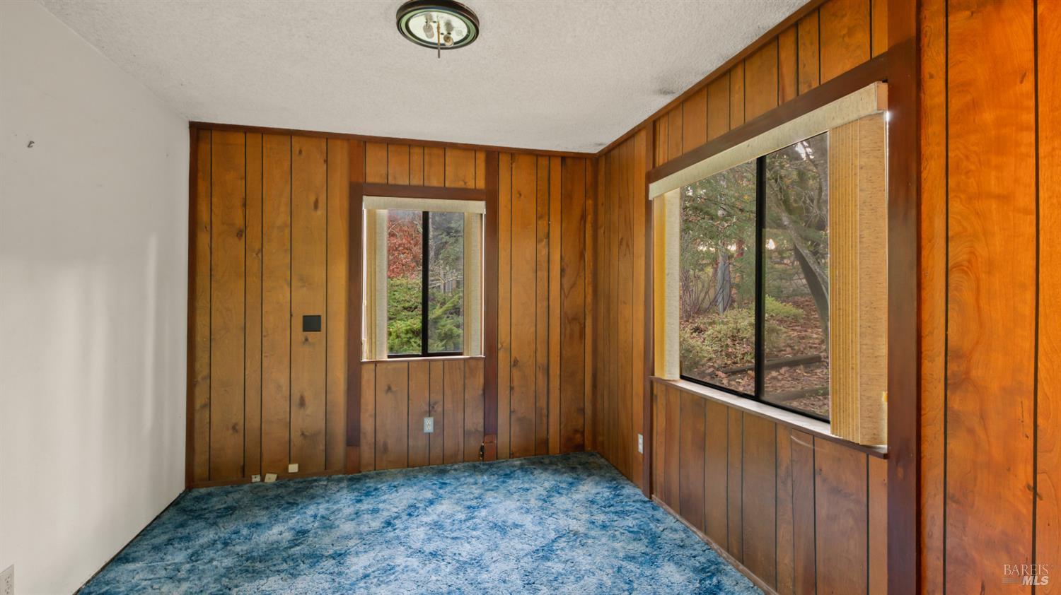 Sebastopol, California, 95472, United States, 3 Bedrooms Bedrooms, ,2 BathroomsBathrooms,Residential,For Sale,1997053