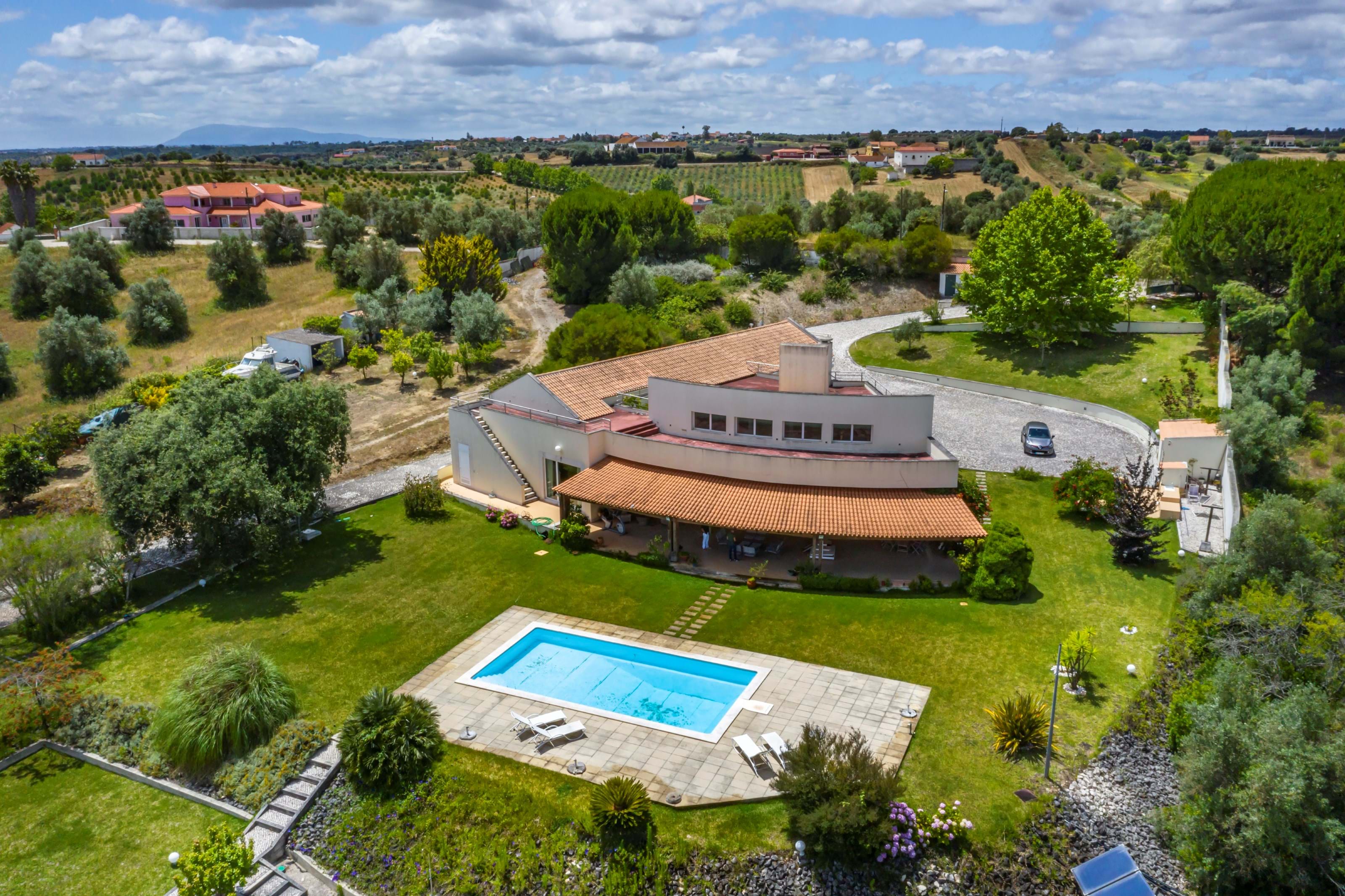 Santarém, Santarém, 2005-116, PT, 7 Bedrooms Bedrooms, ,7 BathroomsBathrooms,Residential,For Sale,1699627