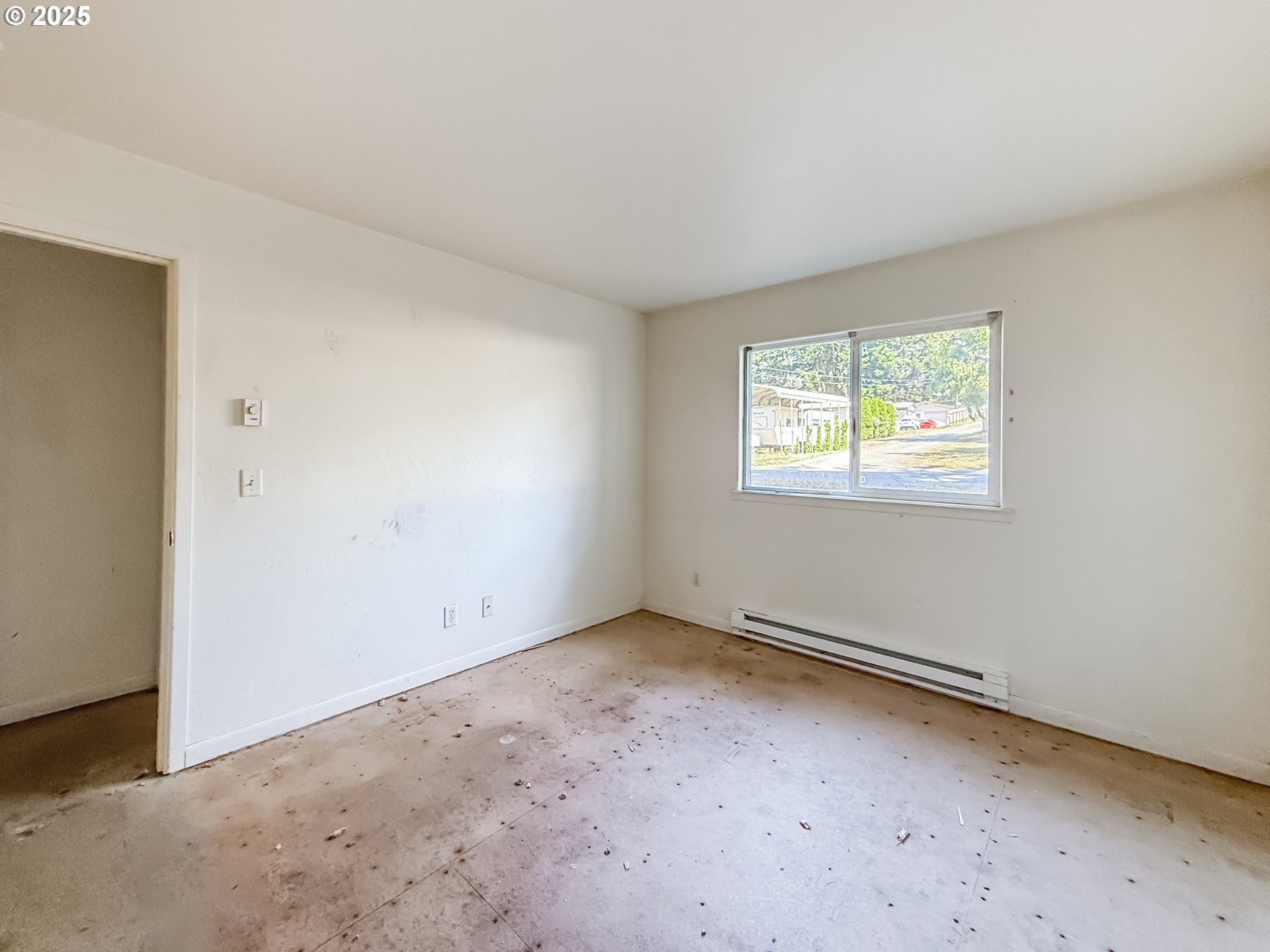 Brookings, Oregon, 97415, United States, ,Residential,For Sale,1983700