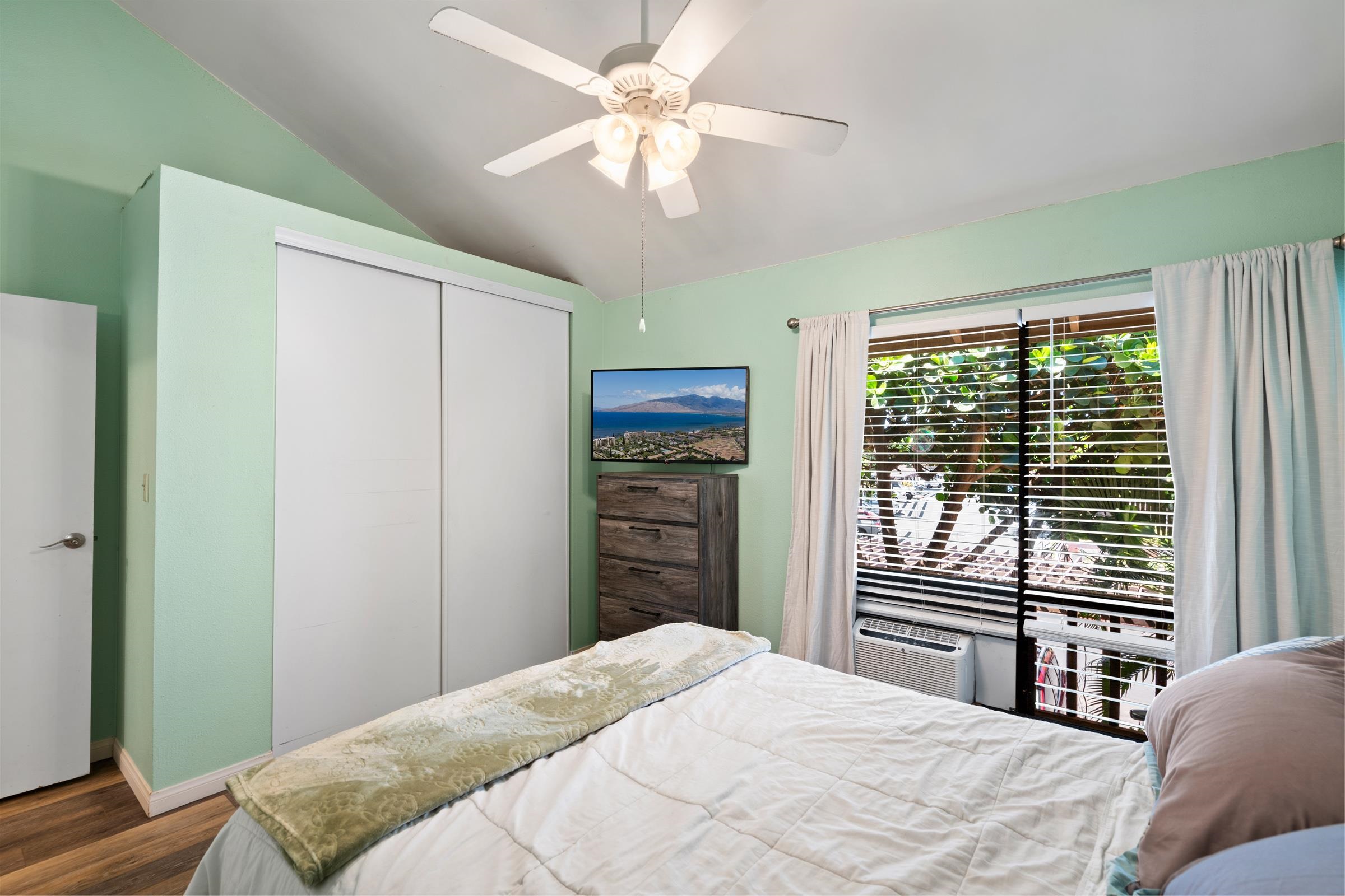 Kihei, Hawaii, 96753, United States, 2 Bedrooms Bedrooms, ,2 BathroomsBathrooms,Residential,For Sale,1838575