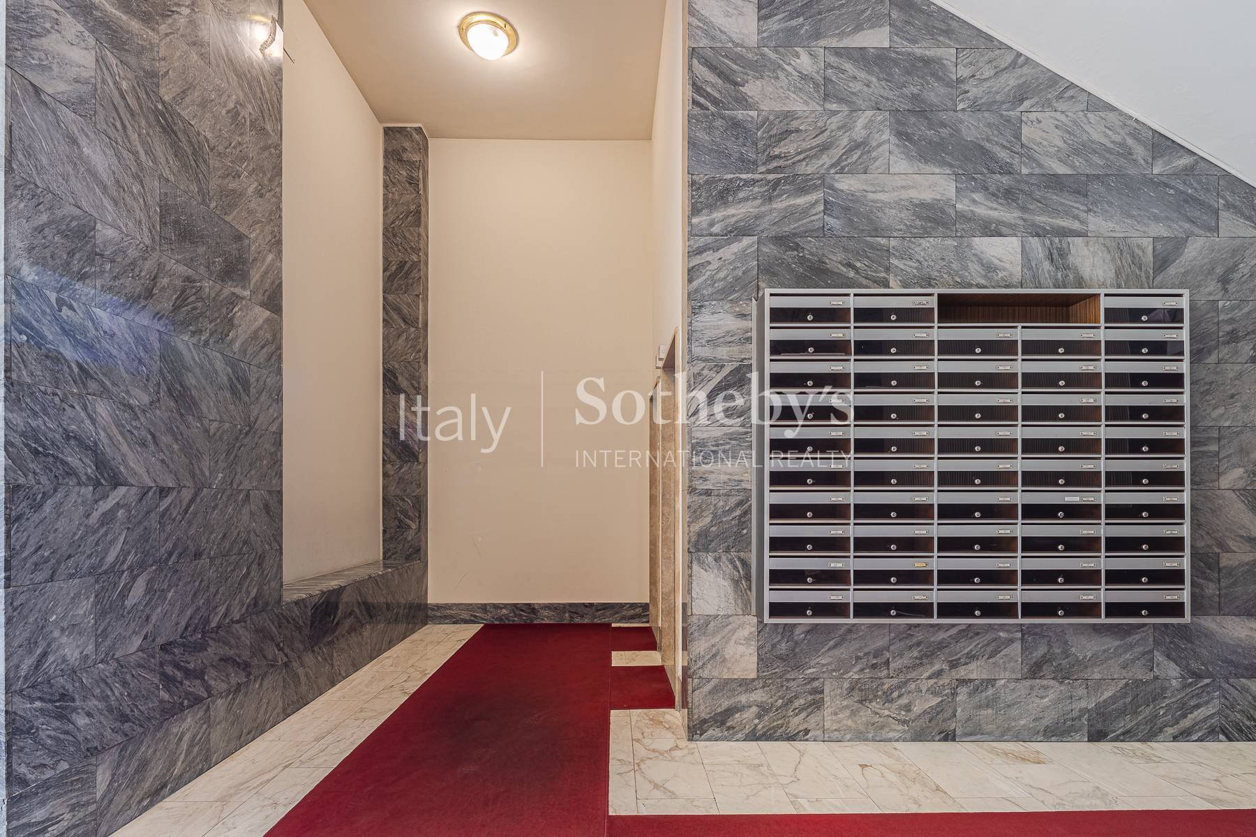  Move-In Ready Apartment Just Steps from the Duomo - 物件實景