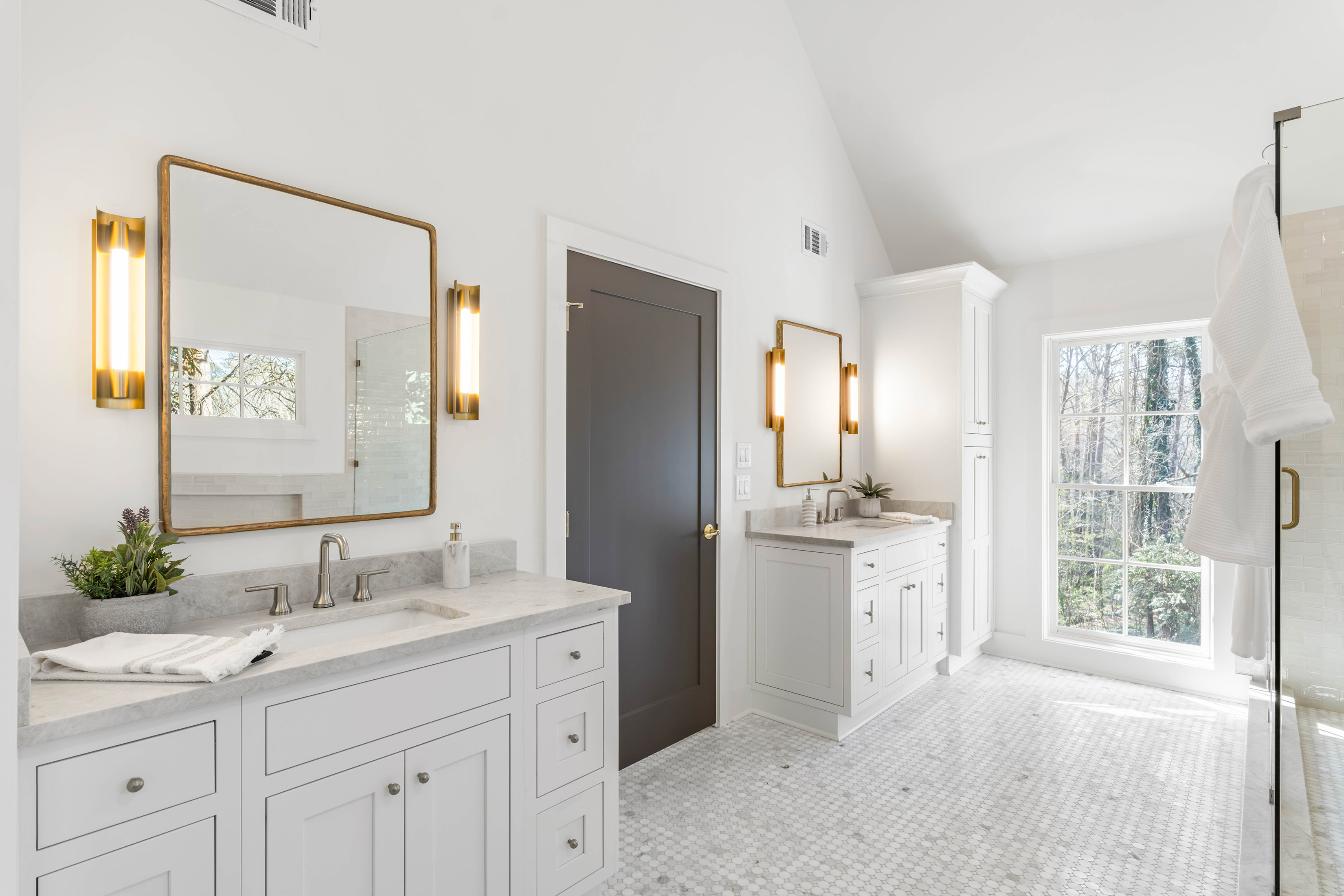  Reimagined Luxury Estate on 3.87 Acres - 物件實景