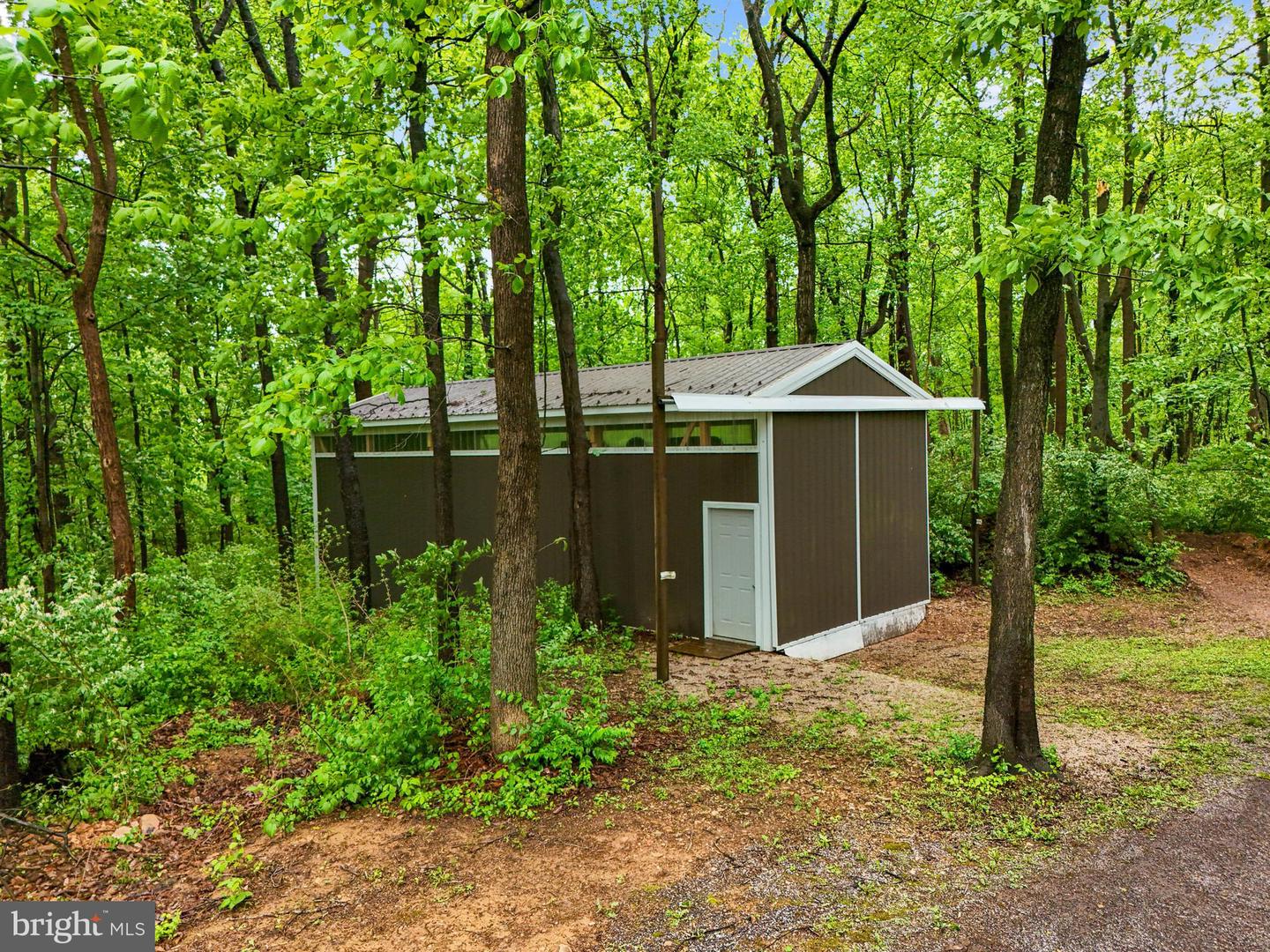 Spring Grove, Pennsylvania, 17362, United States, 3 Bedrooms Bedrooms, ,3 BathroomsBathrooms,Residential,For Sale,1827920