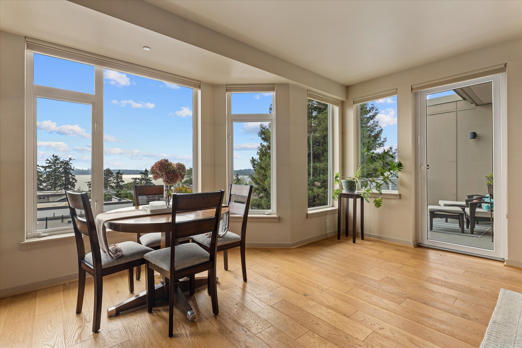  631 Market St Unit #401, Kirkland, WA 98033 - 物件實景
