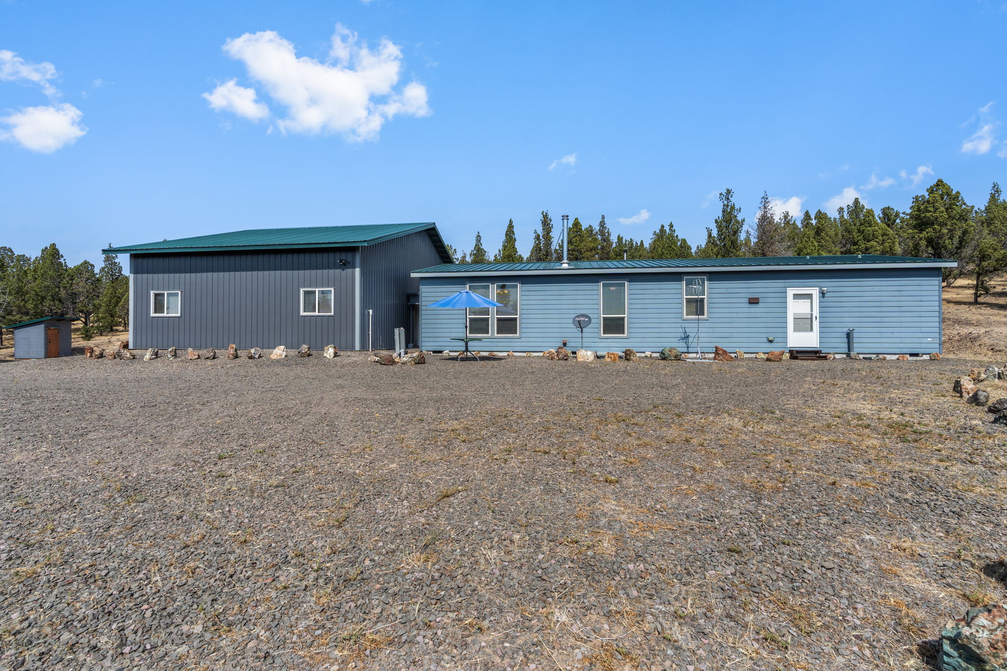 Prineville, Oregon, 97754, United States, 3 Bedrooms Bedrooms, ,2 BathroomsBathrooms,Residential,For Sale,1941697