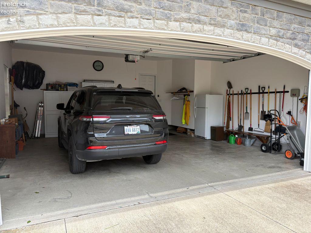 Port Clinton, Ohio, 43452, United States, 3 Bedrooms Bedrooms, ,3 BathroomsBathrooms,Residential,For Sale,1975522