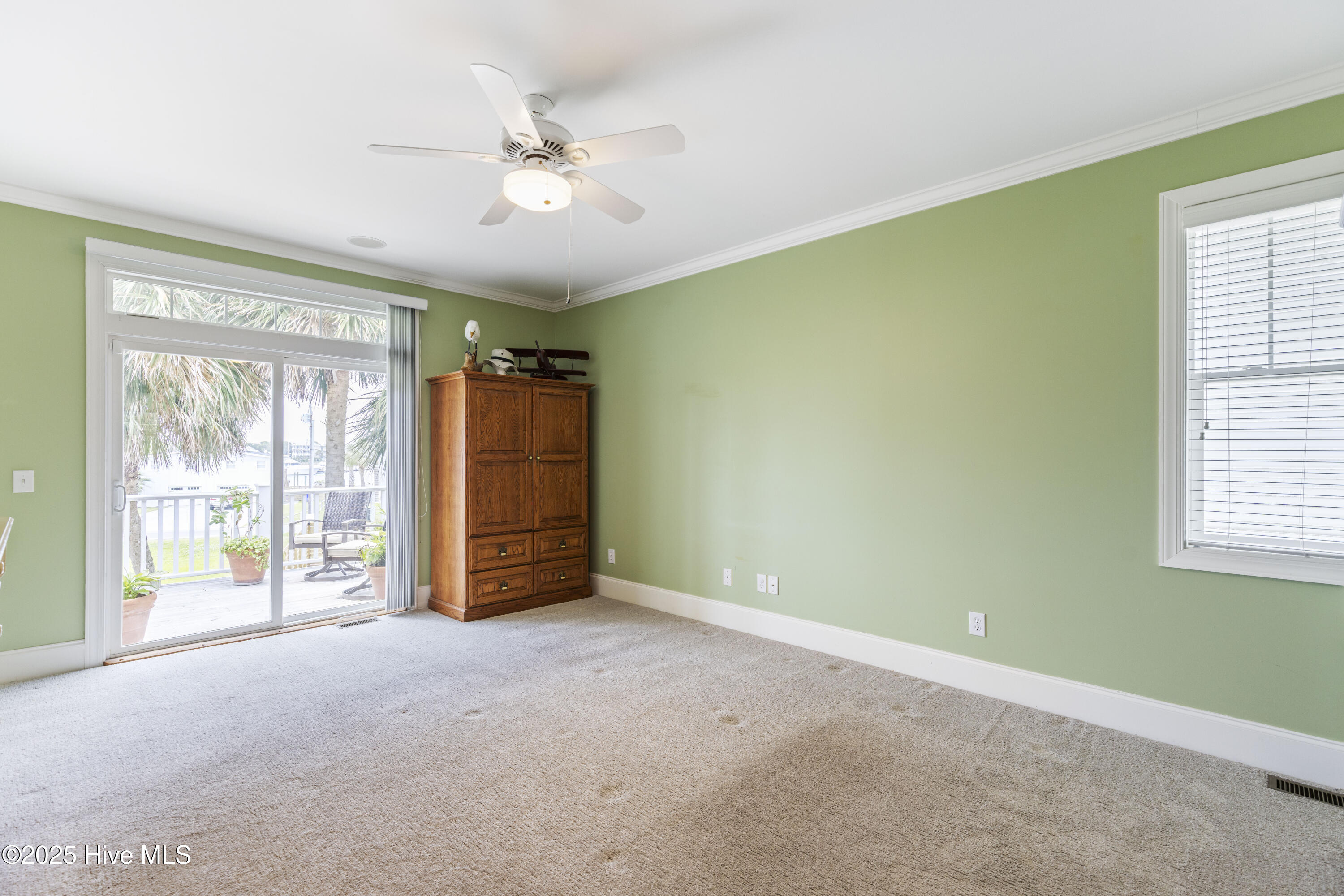 Carolina Beach, North Carolina, 28428, United States, 4 Bedrooms Bedrooms, ,4 BathroomsBathrooms,Residential,For Sale,1848790