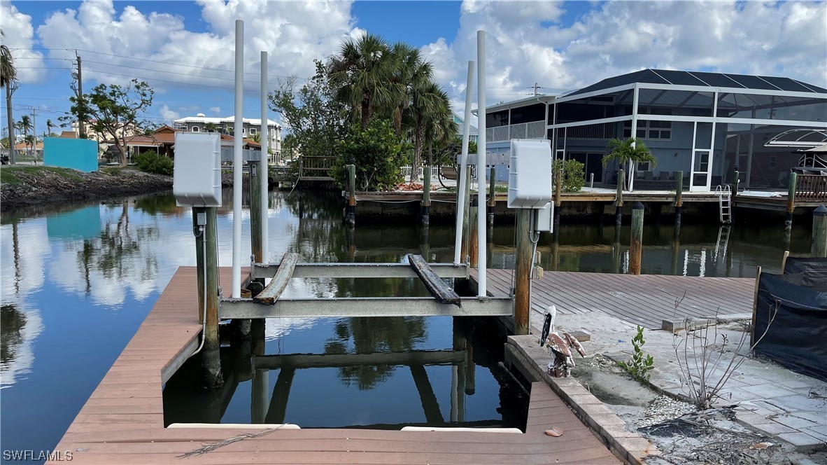 FORT MYERS BEACH, Florida, 33931, United States, ,Residential,For Sale,1938409