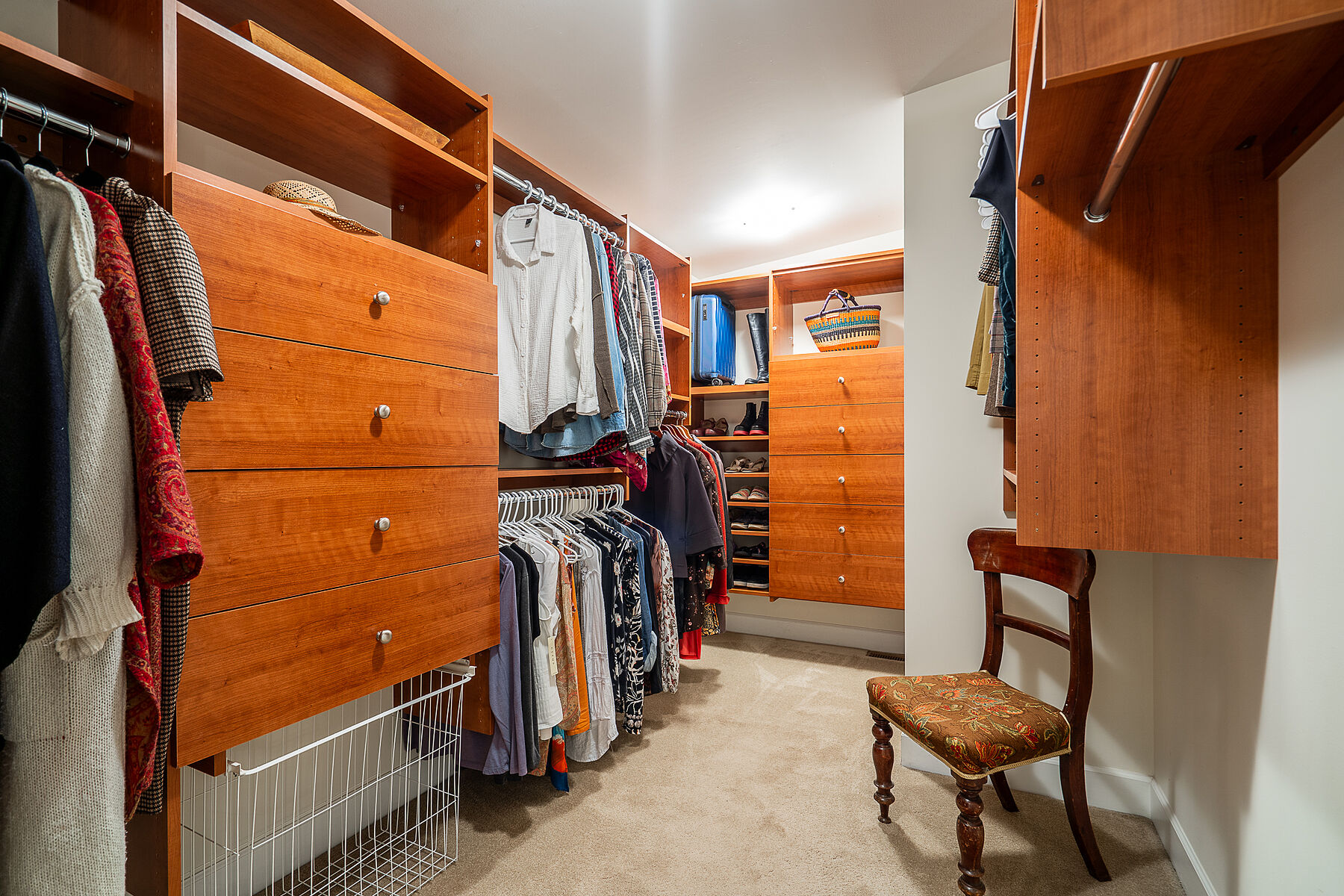  Ideal Dundarave Location - 物件實景