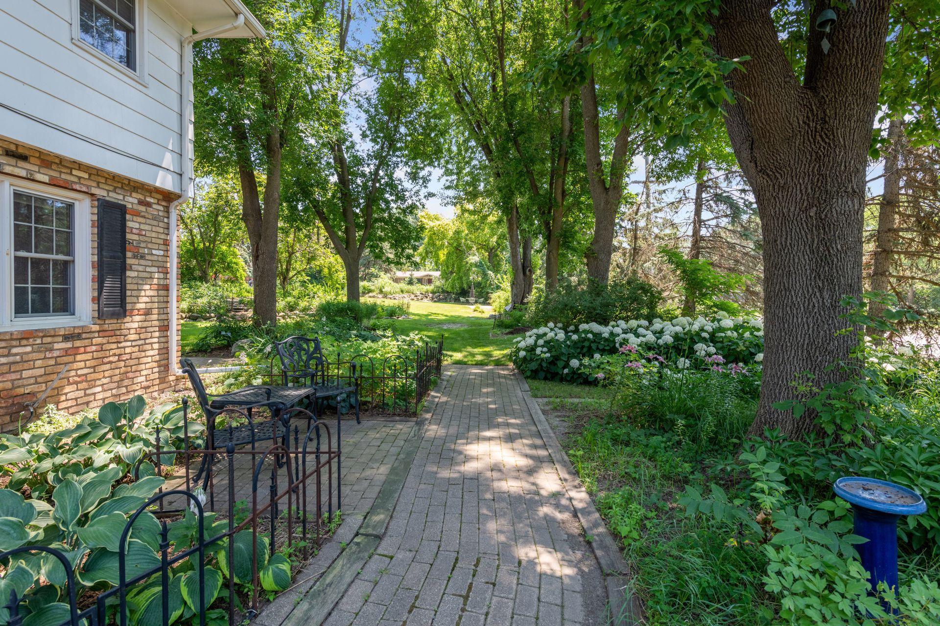Minnetrista, Minnesota, 55364, United States, 3 Bedrooms Bedrooms, ,2 BathroomsBathrooms,Residential,For Sale,1902548