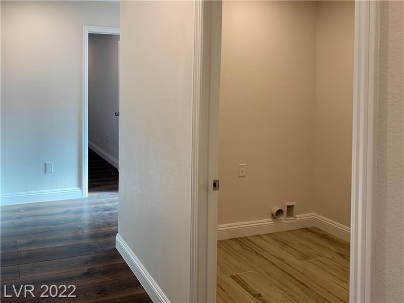 Las Vegas, Nevada, 89122, United States, 5 Bedrooms Bedrooms, ,4 BathroomsBathrooms,Residential,For Sale,2008777