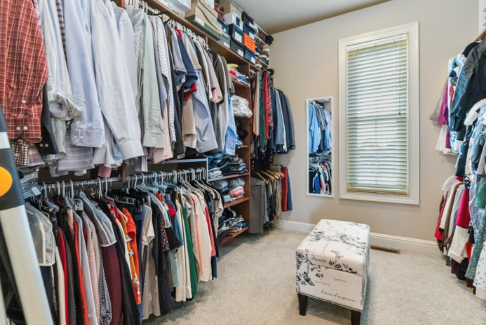 London, Kentucky, 40741, United States, 6 Bedrooms Bedrooms, ,4 BathroomsBathrooms,Residential,For Sale,2009053