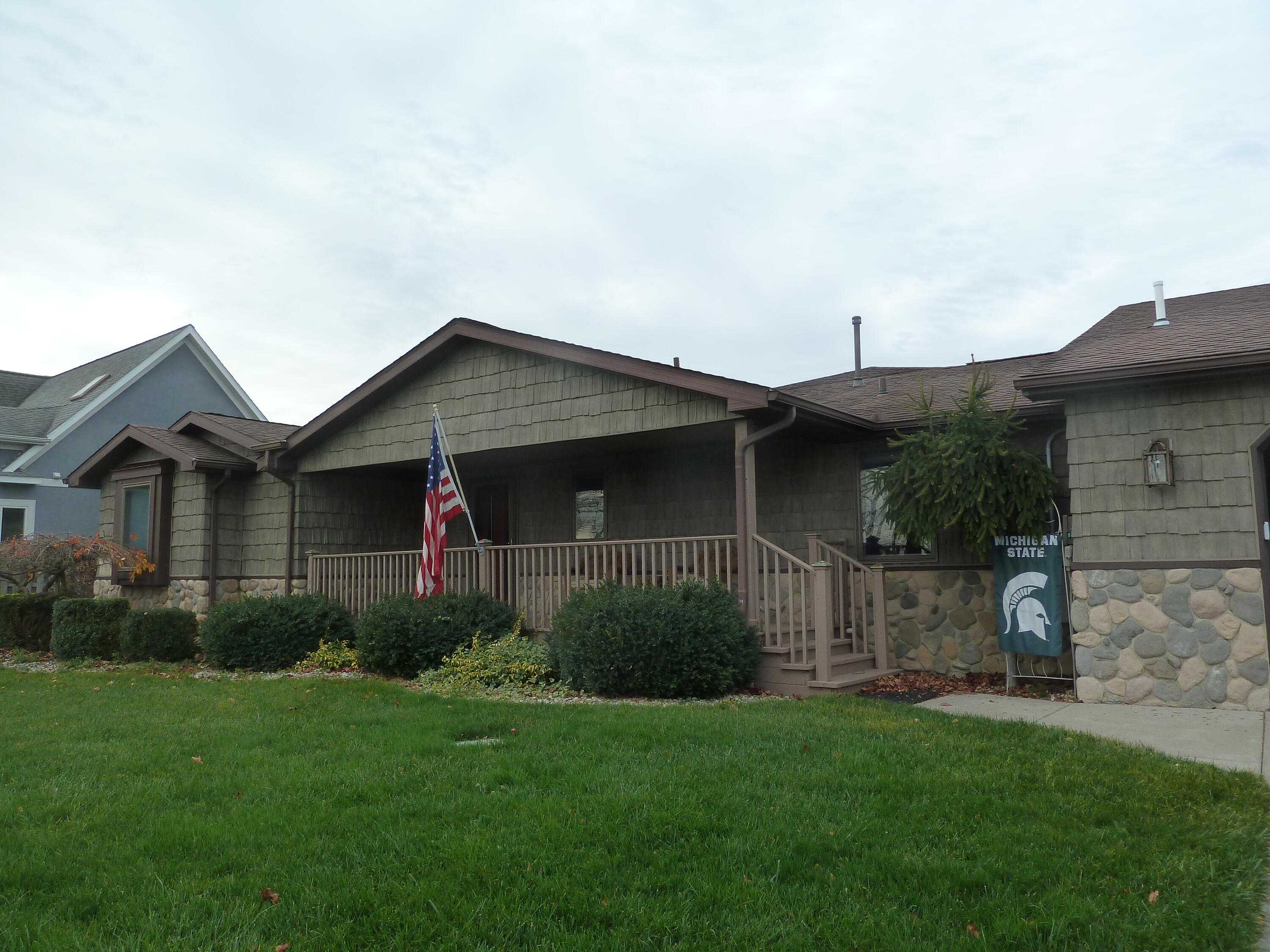 Camden, Michigan, 49232, United States, 5 Bedrooms Bedrooms, ,3 BathroomsBathrooms,Residential,For Sale,1887942