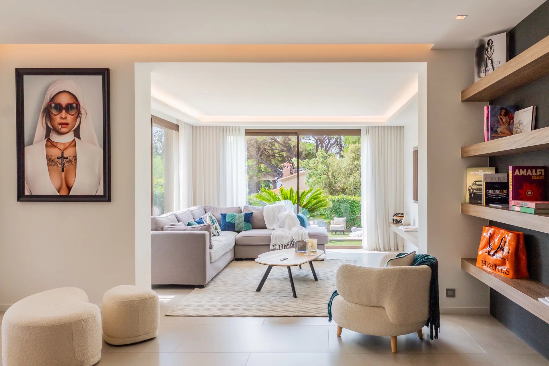 Sainte-Maxime, Provence-Alpes-Côte d’Azur, 83120, FR, 3 Bedrooms Bedrooms, ,Residential,For Sale,1912029