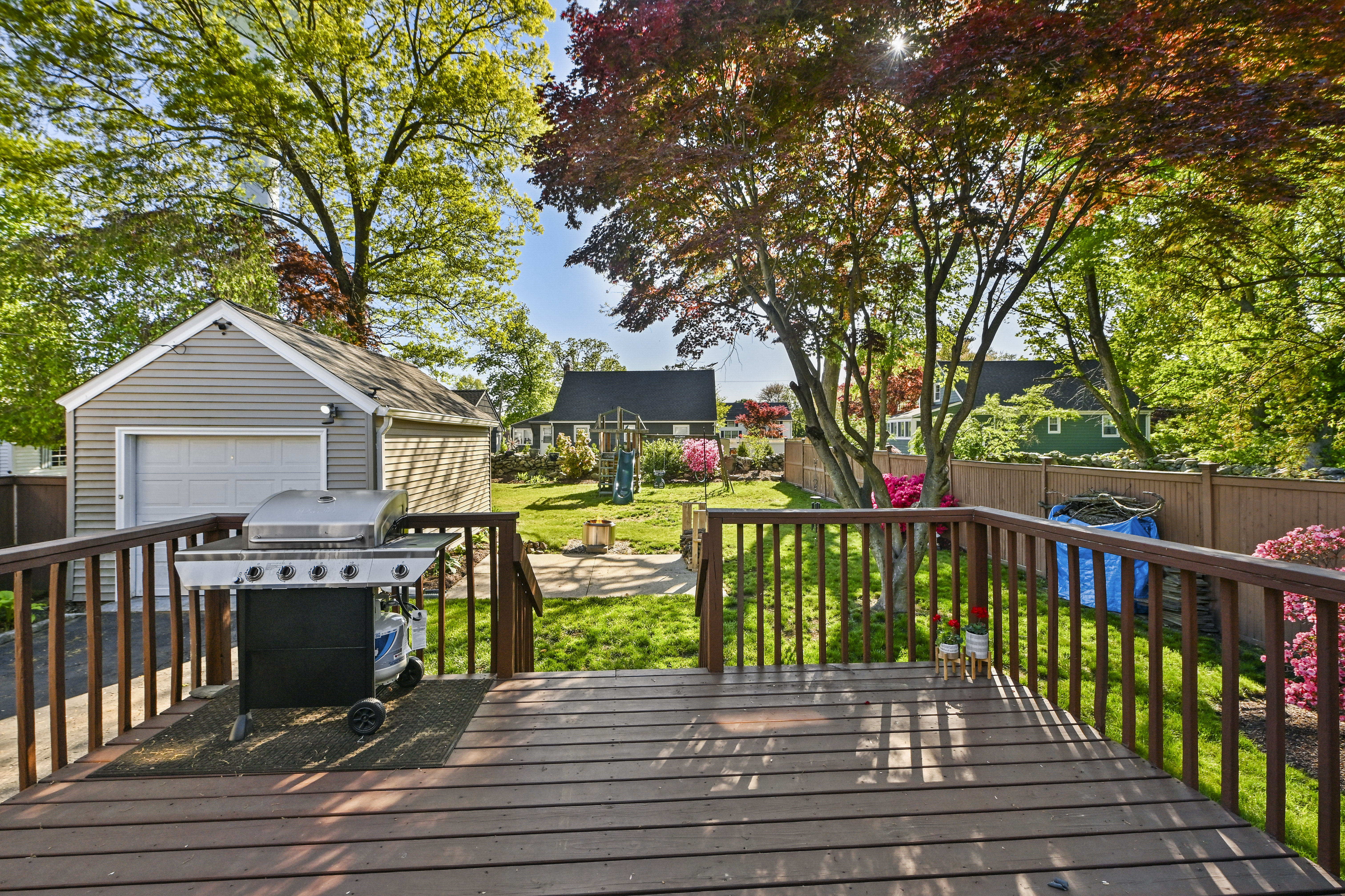  Cape Cod Style Home in Desirable Brookside Neighborhood - 物件實景