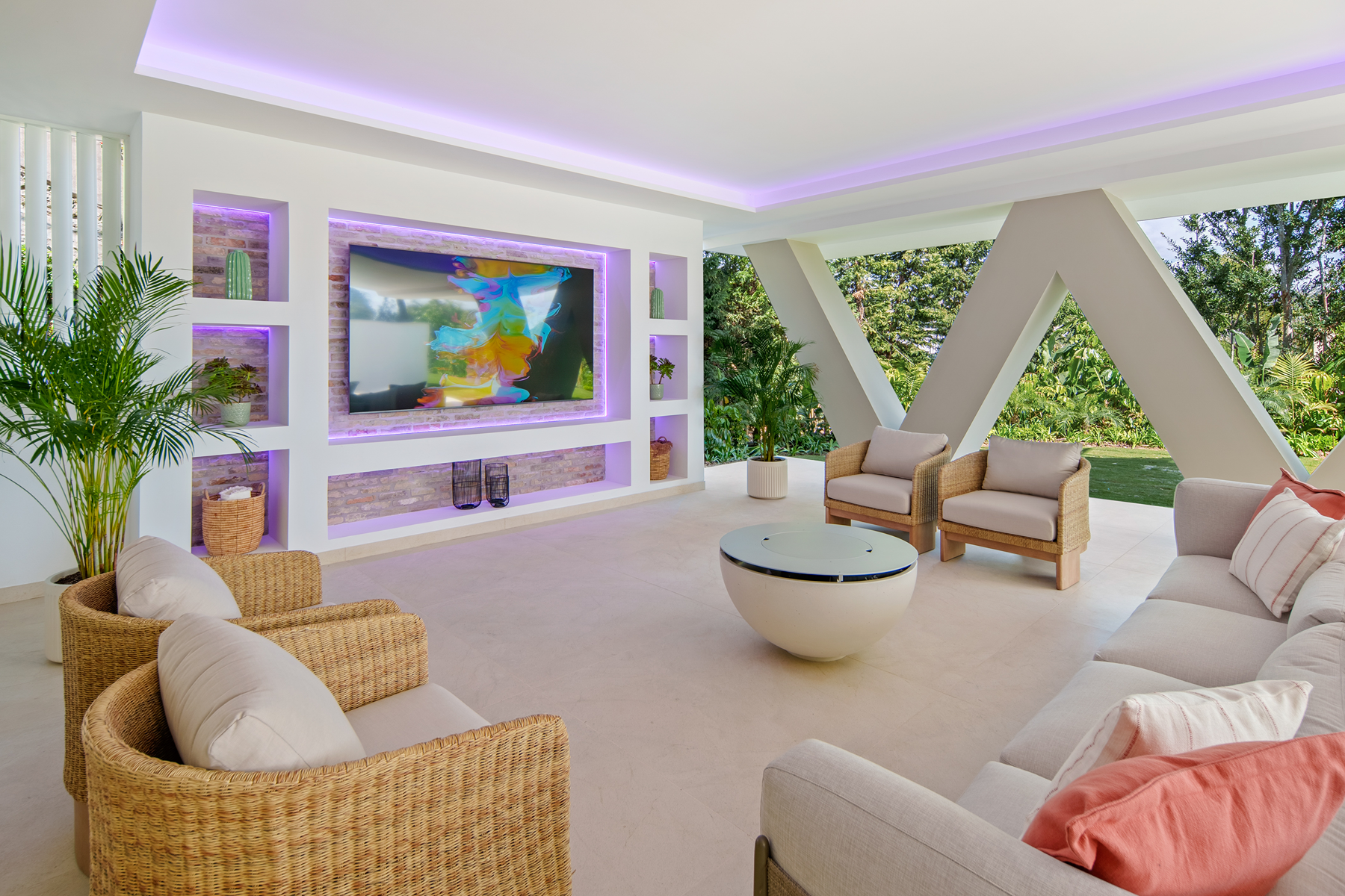  Stunning Contemporary Villa in The Golf Valley - 物件實景