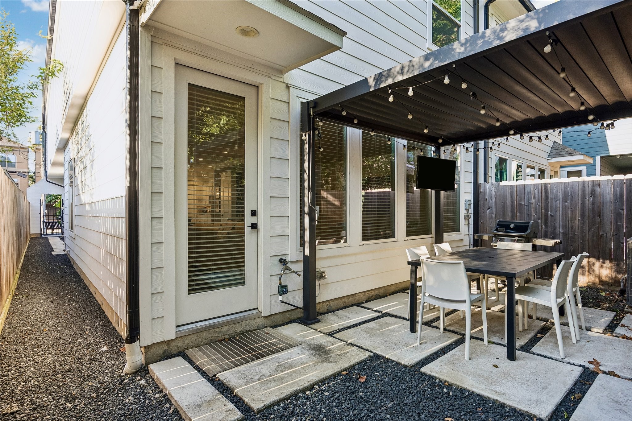  1727 Michigan Street - 物件實景
