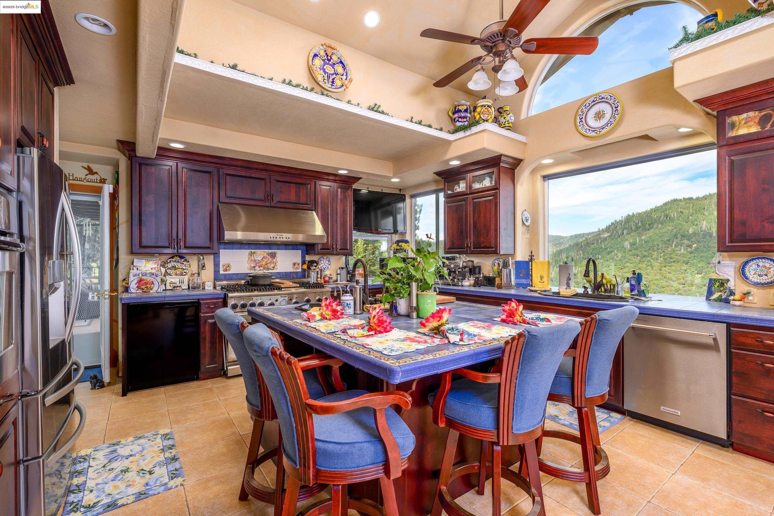Twain Harte, California, 95383, United States, 3 Bedrooms Bedrooms, ,5 BathroomsBathrooms,Residential,For Sale,1900686
