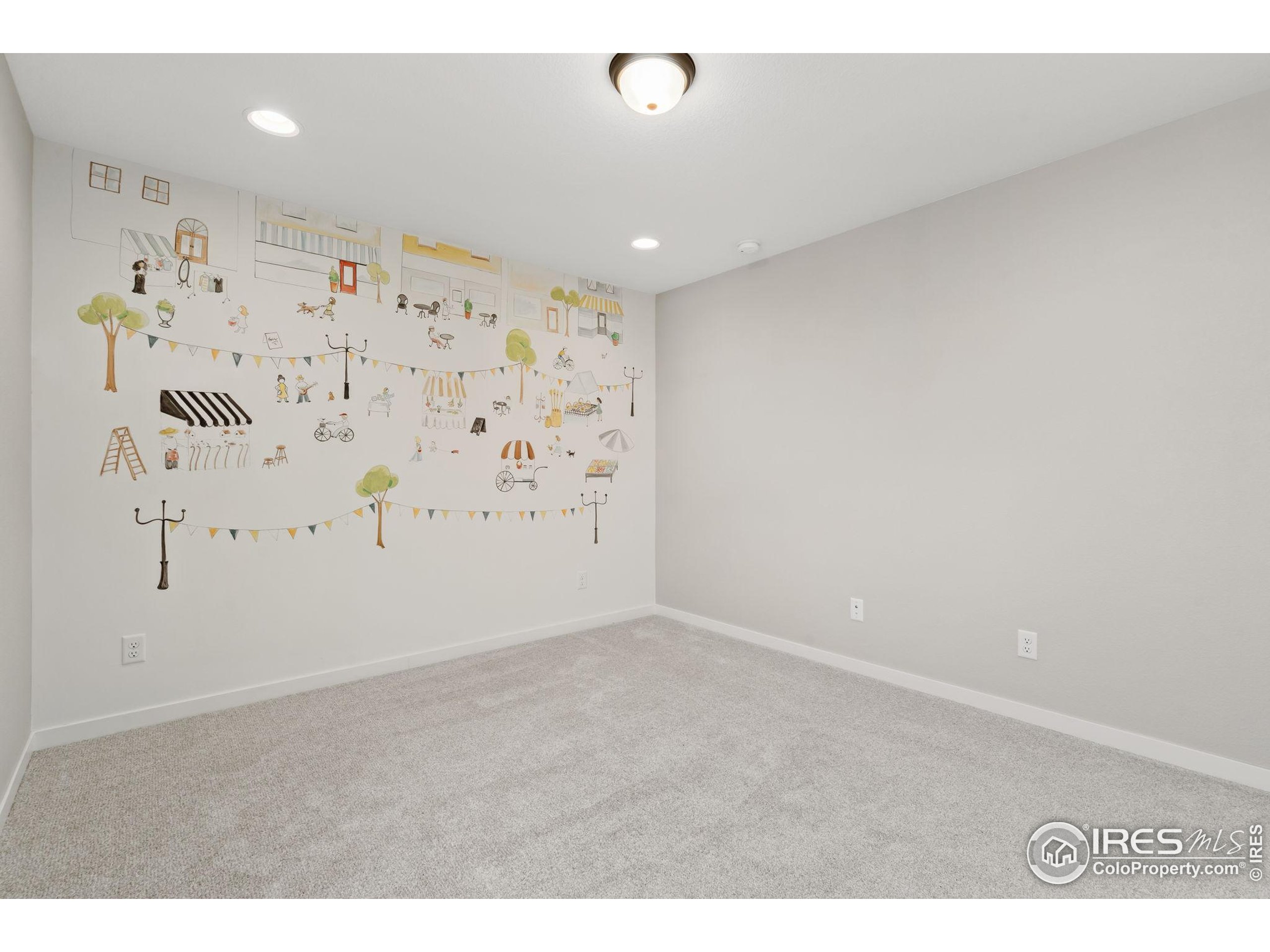 Windsor, Colorado, 80550, United States, 4 Bedrooms Bedrooms, ,3 BathroomsBathrooms,Residential,For Sale,1906753