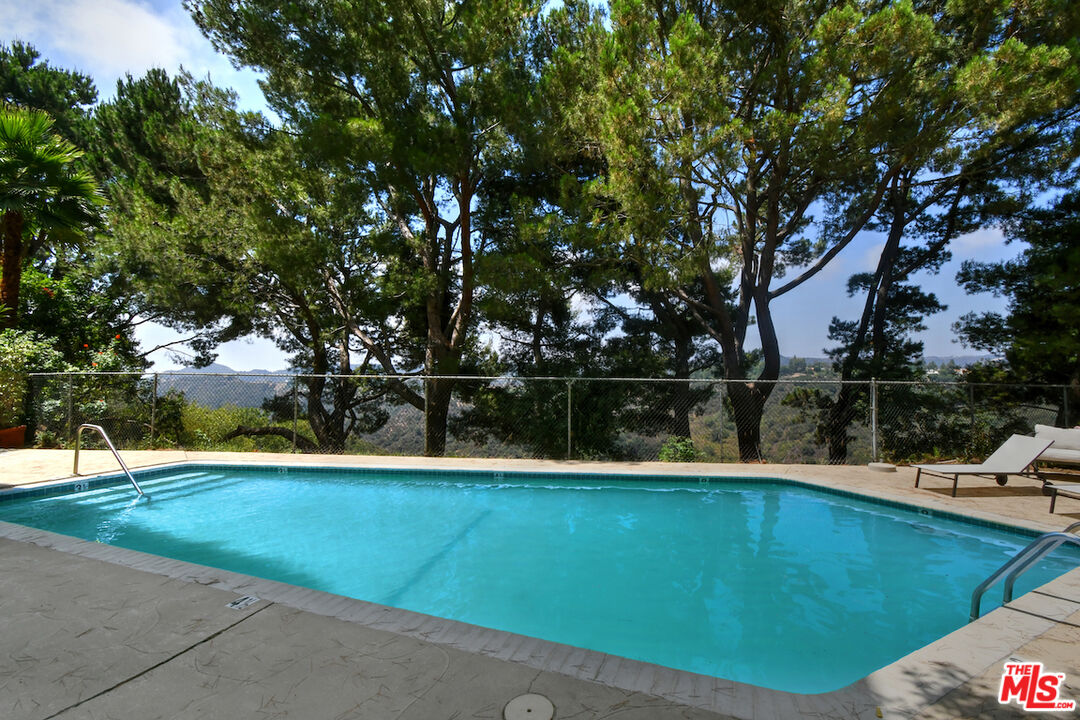 Los Angeles, California, 90077, United States, 2 Bedrooms Bedrooms, ,2 BathroomsBathrooms,Residential,For Sale,1919812