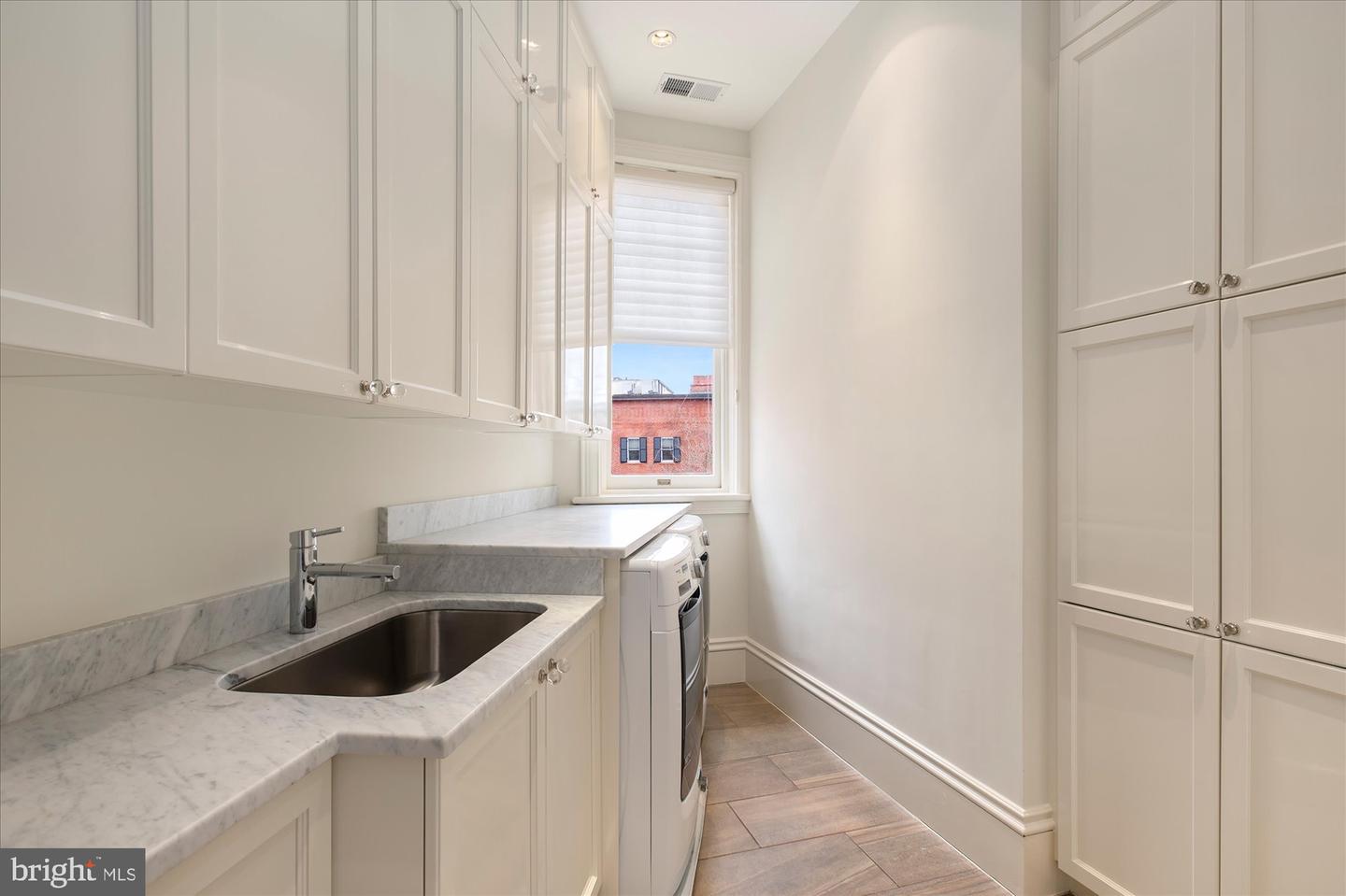 Washington, District of Columbia, 20008, United States, 6 Bedrooms Bedrooms, ,8 BathroomsBathrooms,Residential,For Sale,1807338