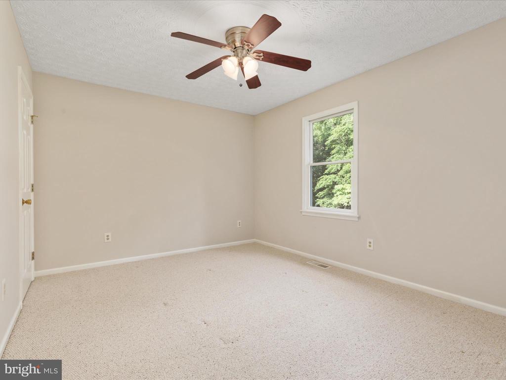Leesburg, Virginia, 20176, United States, ,Residential,For Sale,1915866
