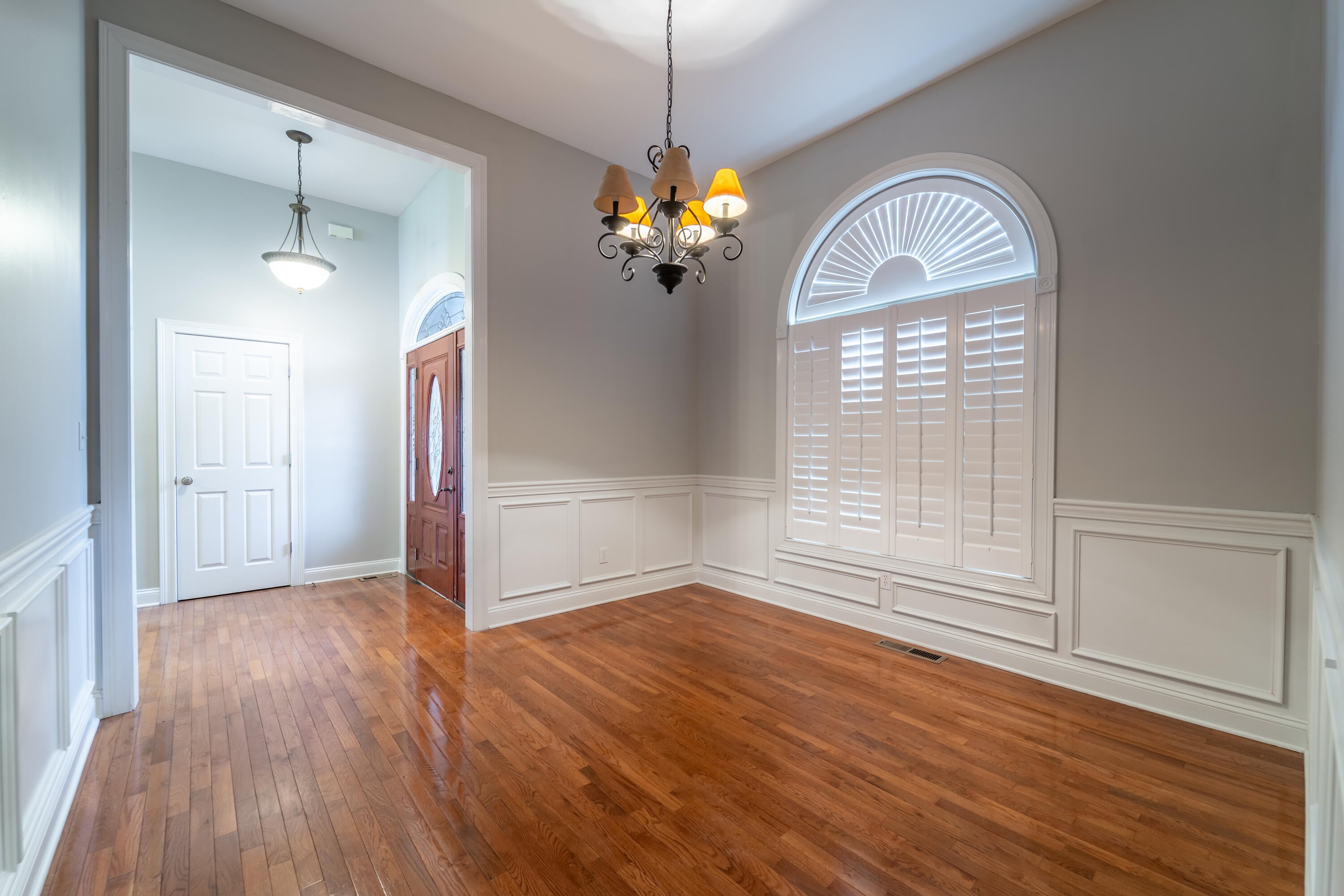 Richmond, Kentucky, 40475, United States, 3 Bedrooms Bedrooms, ,2 BathroomsBathrooms,Residential,For Sale,2047972
