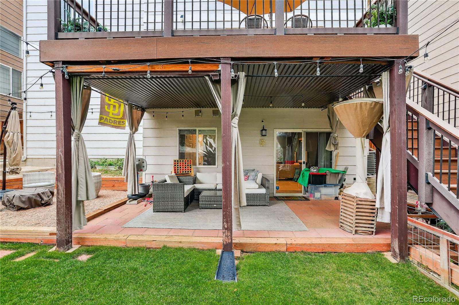 Highlands Ranch, Colorado, 80129, United States, 3 Bedrooms Bedrooms, ,2 BathroomsBathrooms,Residential,For Sale,1941045