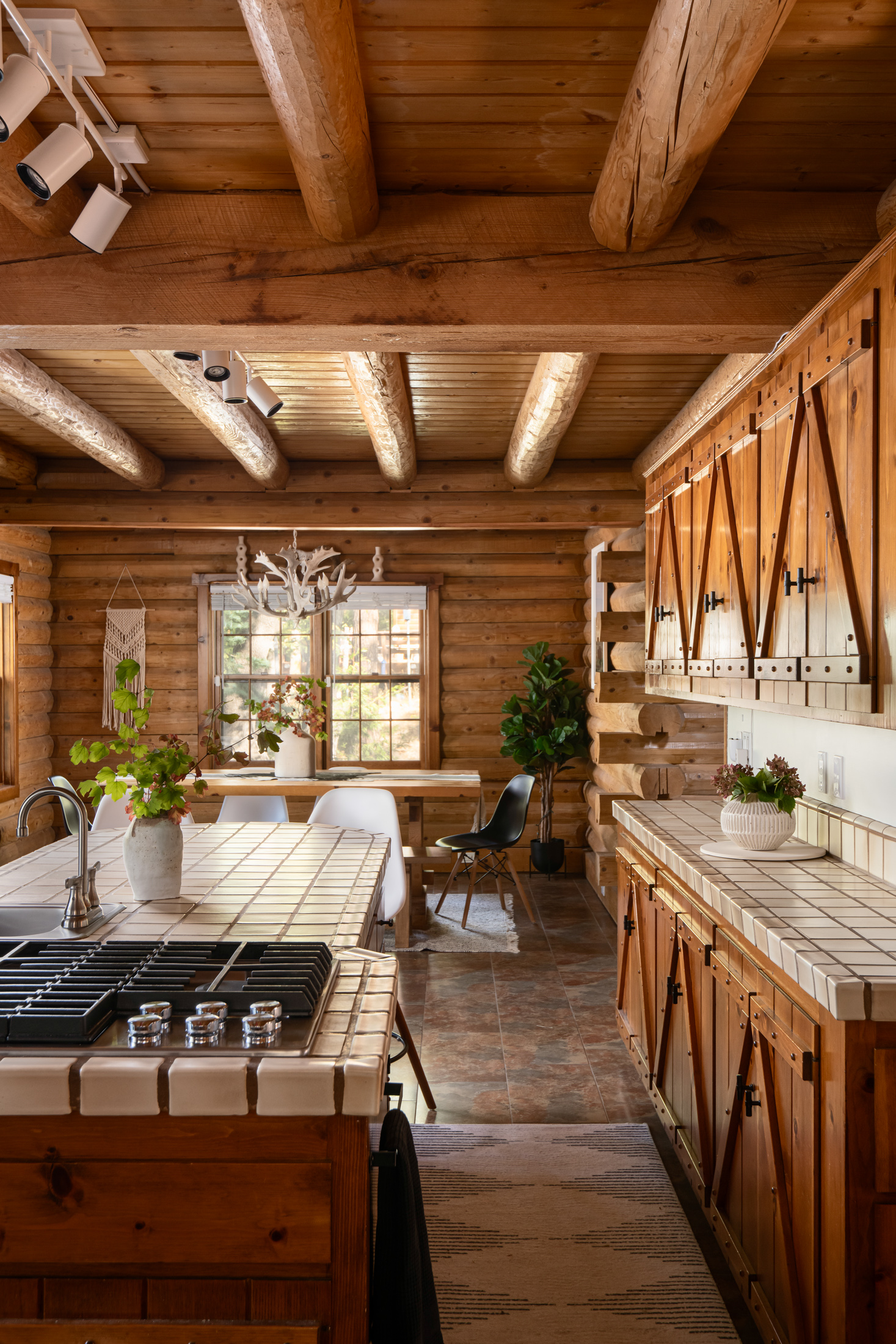  32139 West Drive, Running Springs, CA 92382 - 物件實景