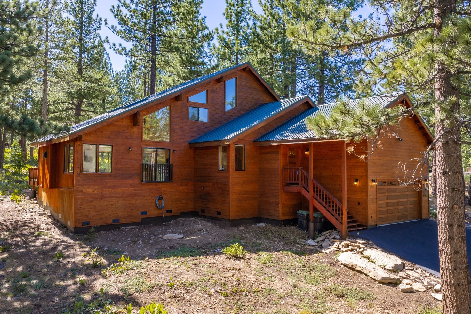  Sunlit Tahoe Donner Home with Spacious Rooms - 物件實景