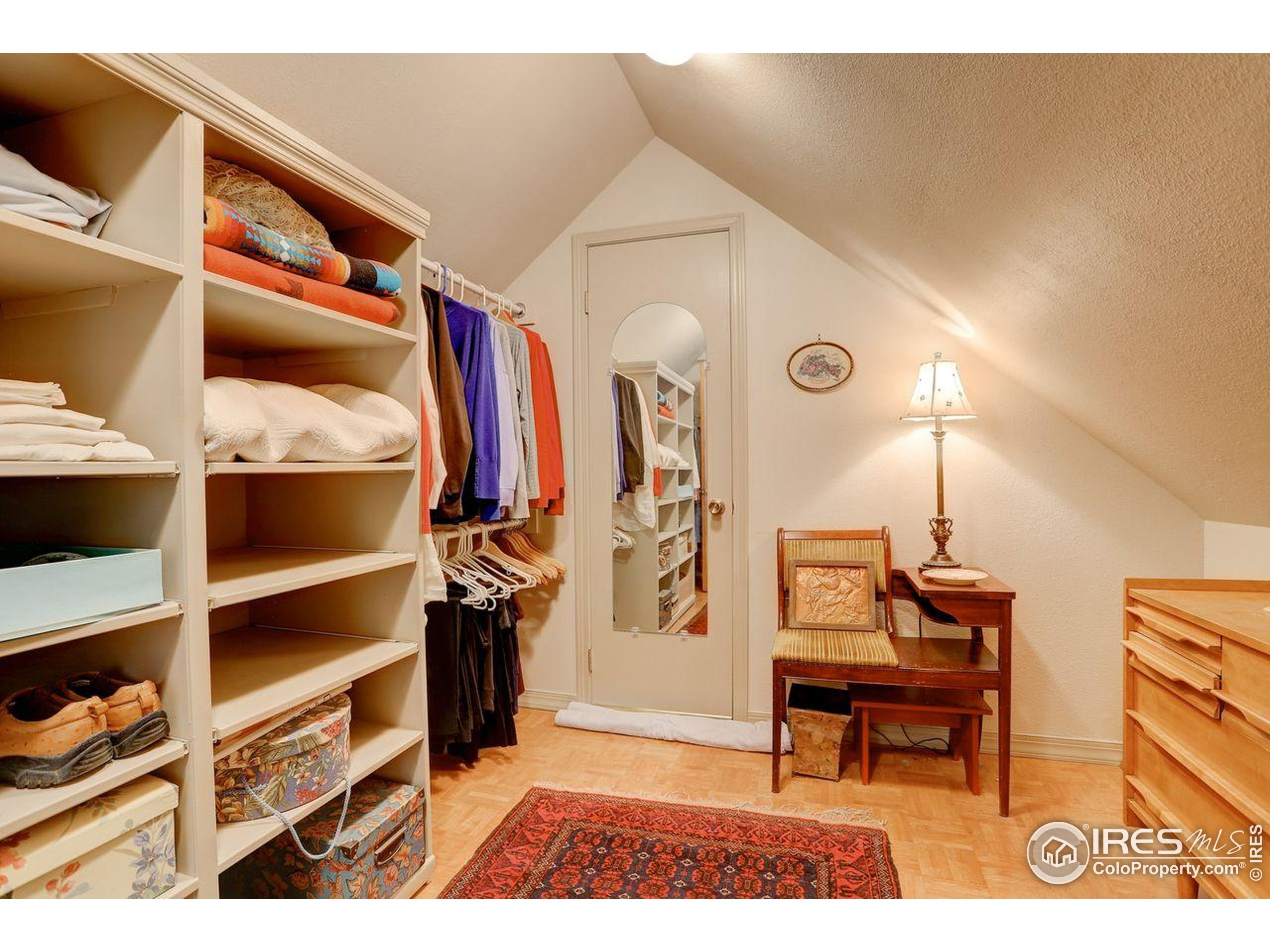 Franktown, Colorado, 80116, United States, 5 Bedrooms Bedrooms, ,2 BathroomsBathrooms,Residential,For Sale,1818789