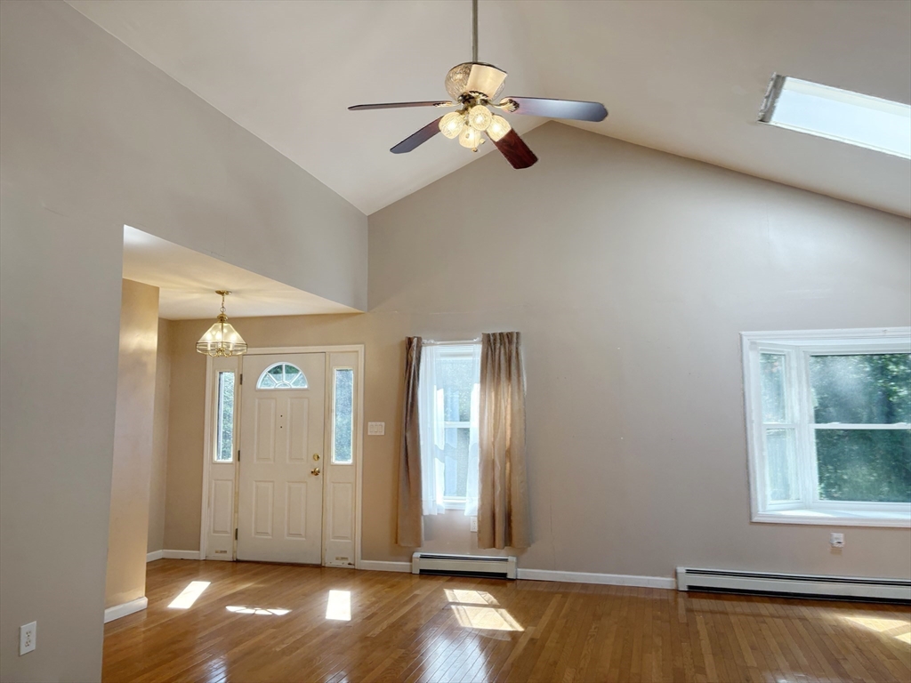 Halifax, Massachusetts, 02338, United States, 3 Bedrooms Bedrooms, ,4 BathroomsBathrooms,Residential,For Sale,1896285