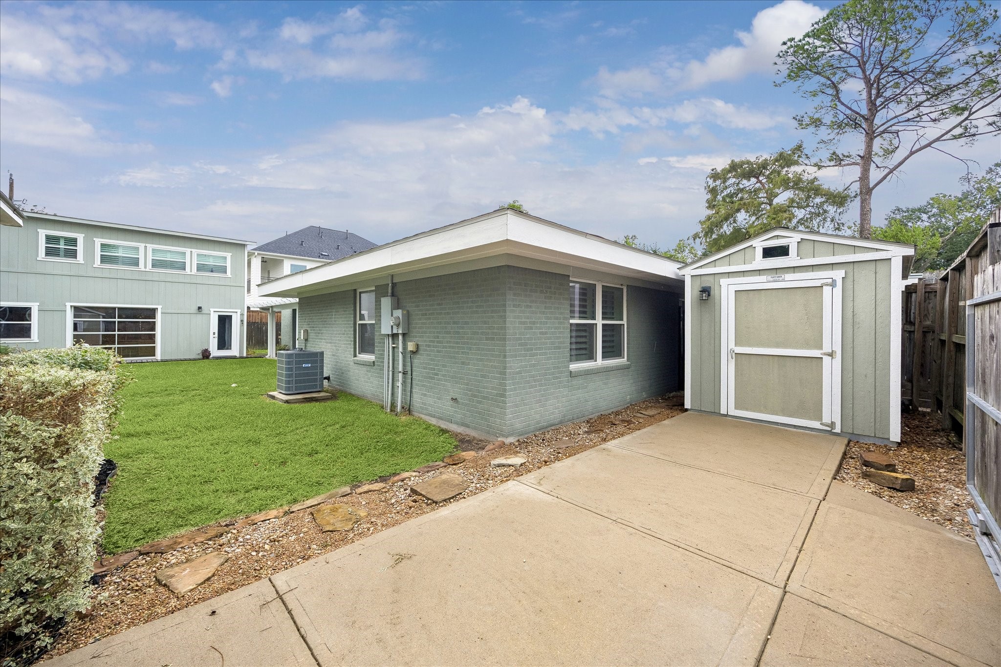  1413 Waseca Street - 物件實景